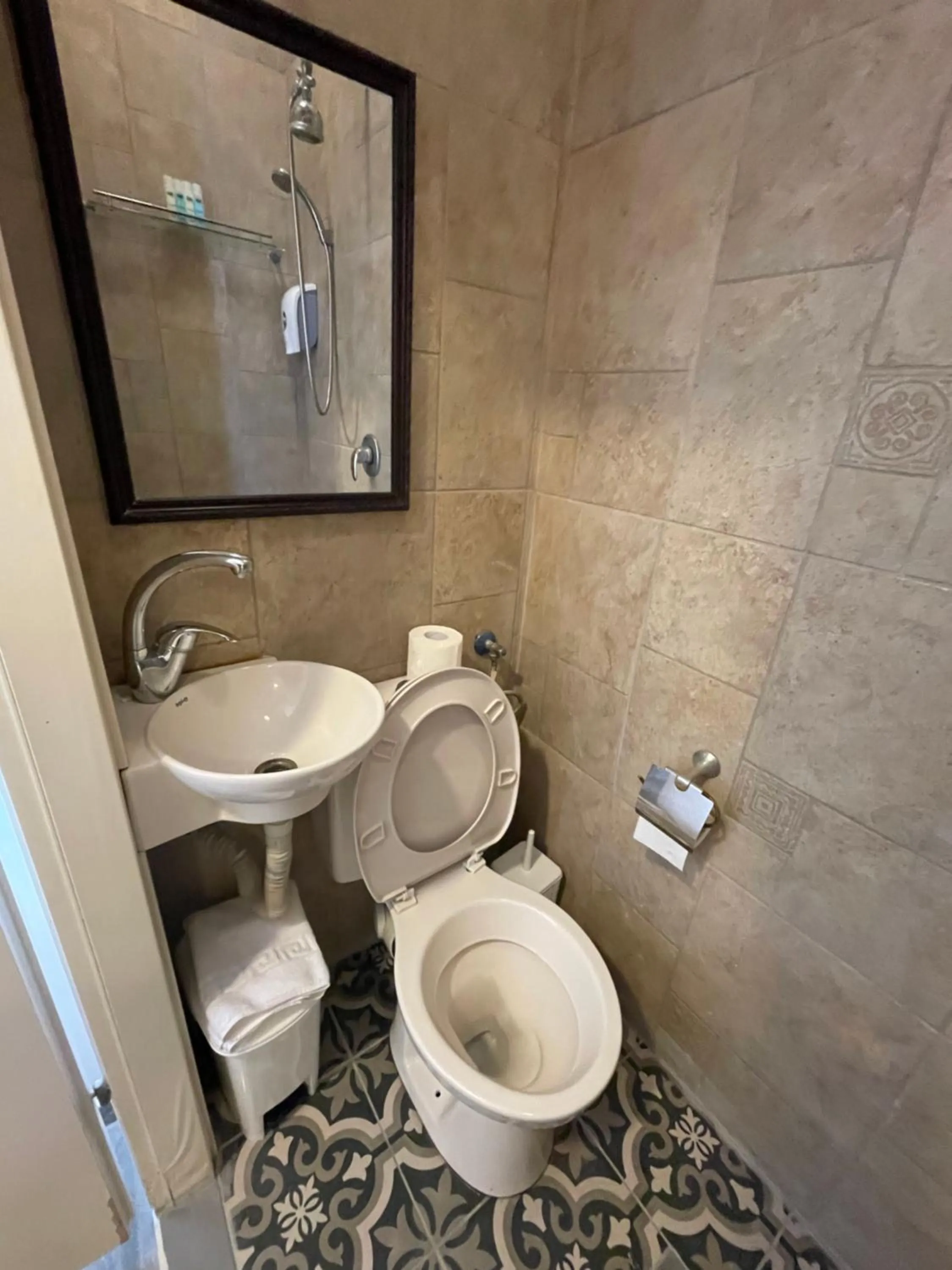 Shower in Puy Villa Roca Tiberias