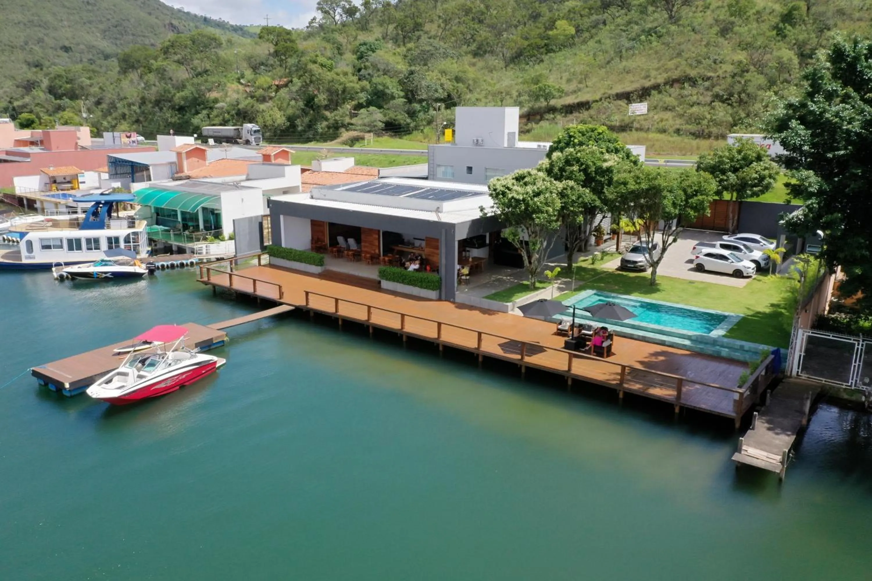 Property building in Pousada Noah