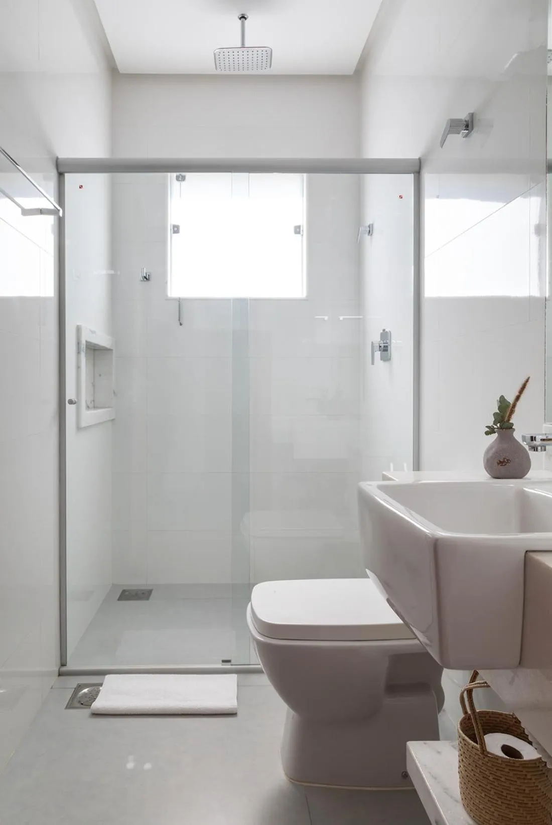 Shower in Pousada Noah