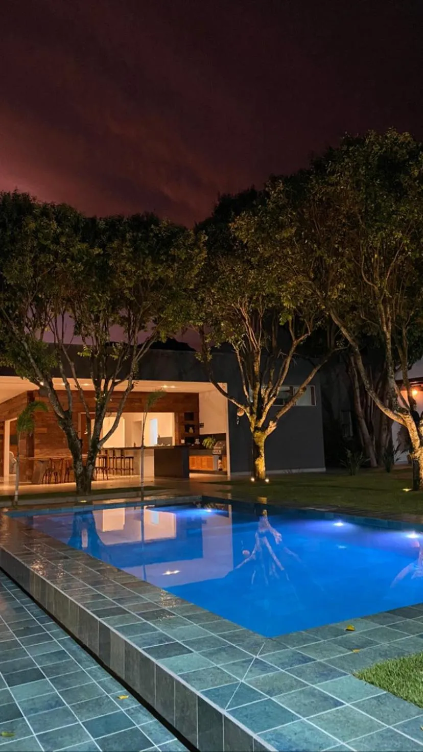 Swimming pool in Pousada Noah