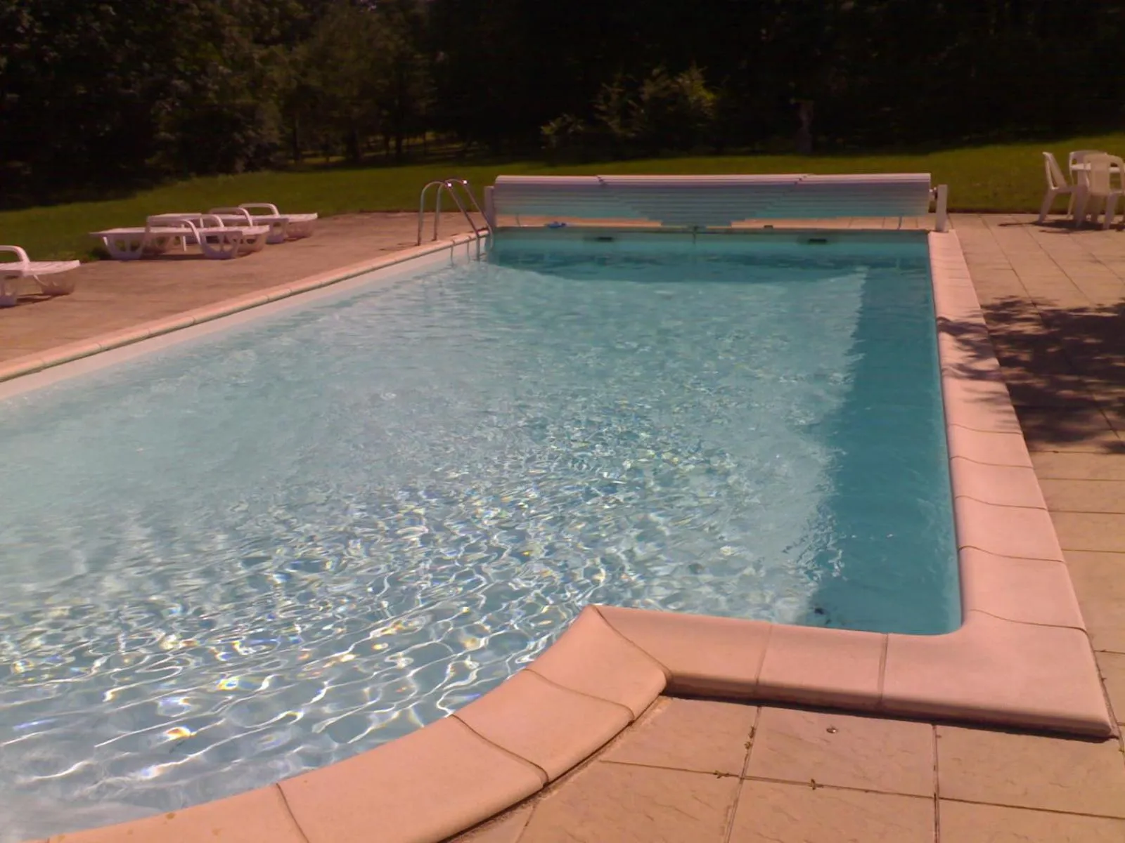 Swimming pool in Le Chateau de Prauthoy