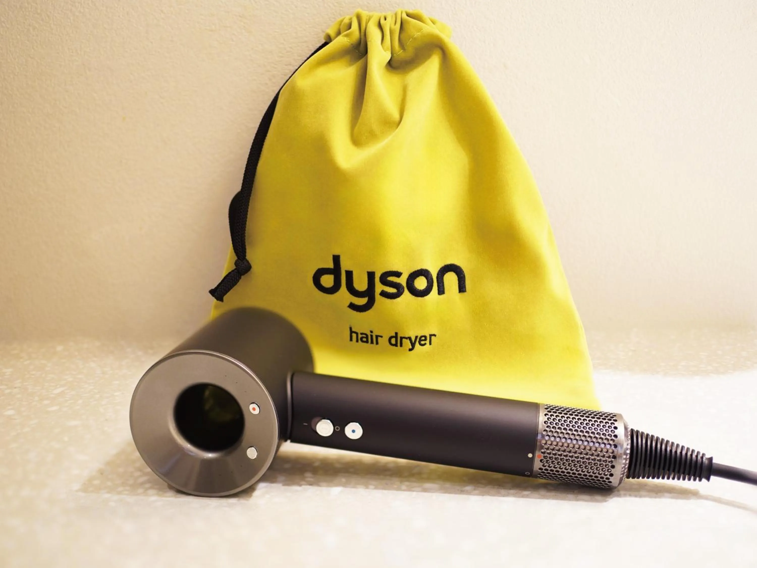 hair dryier in Agora Tokyo Ginza