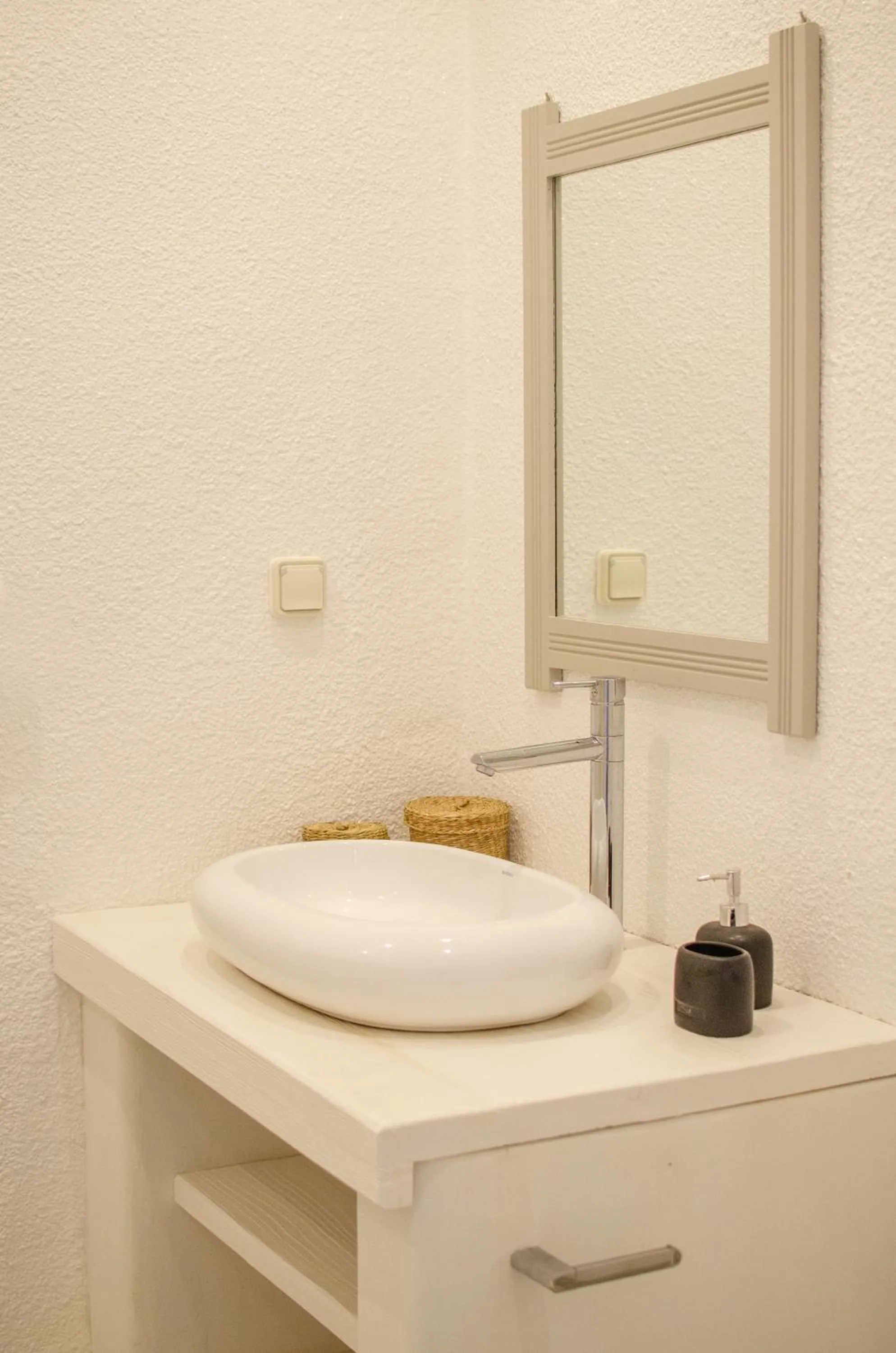 Bathroom in Sunrise Hotel