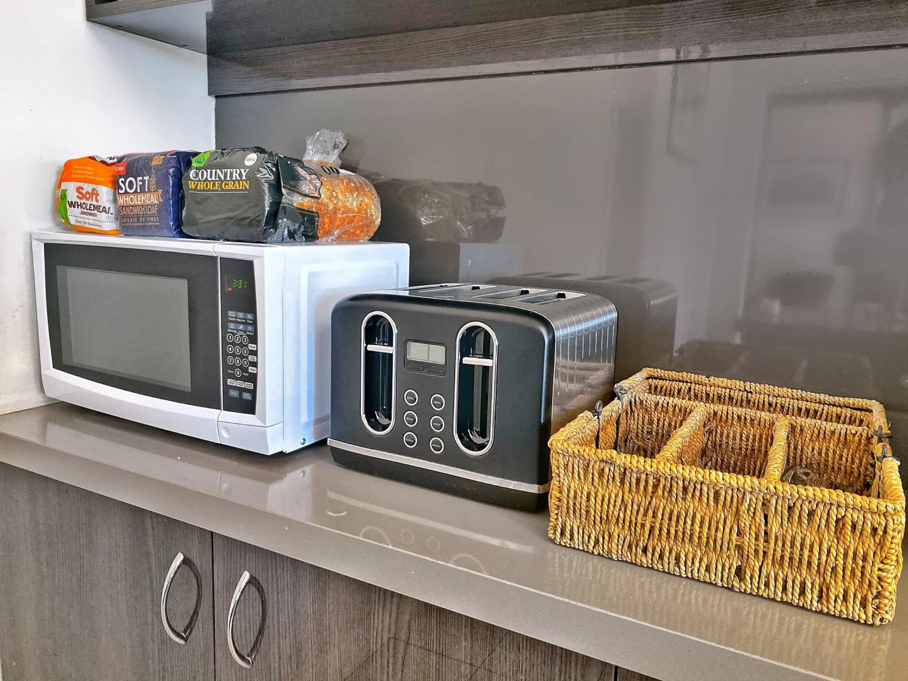 Kitchen or kitchenette in Commercial Motel