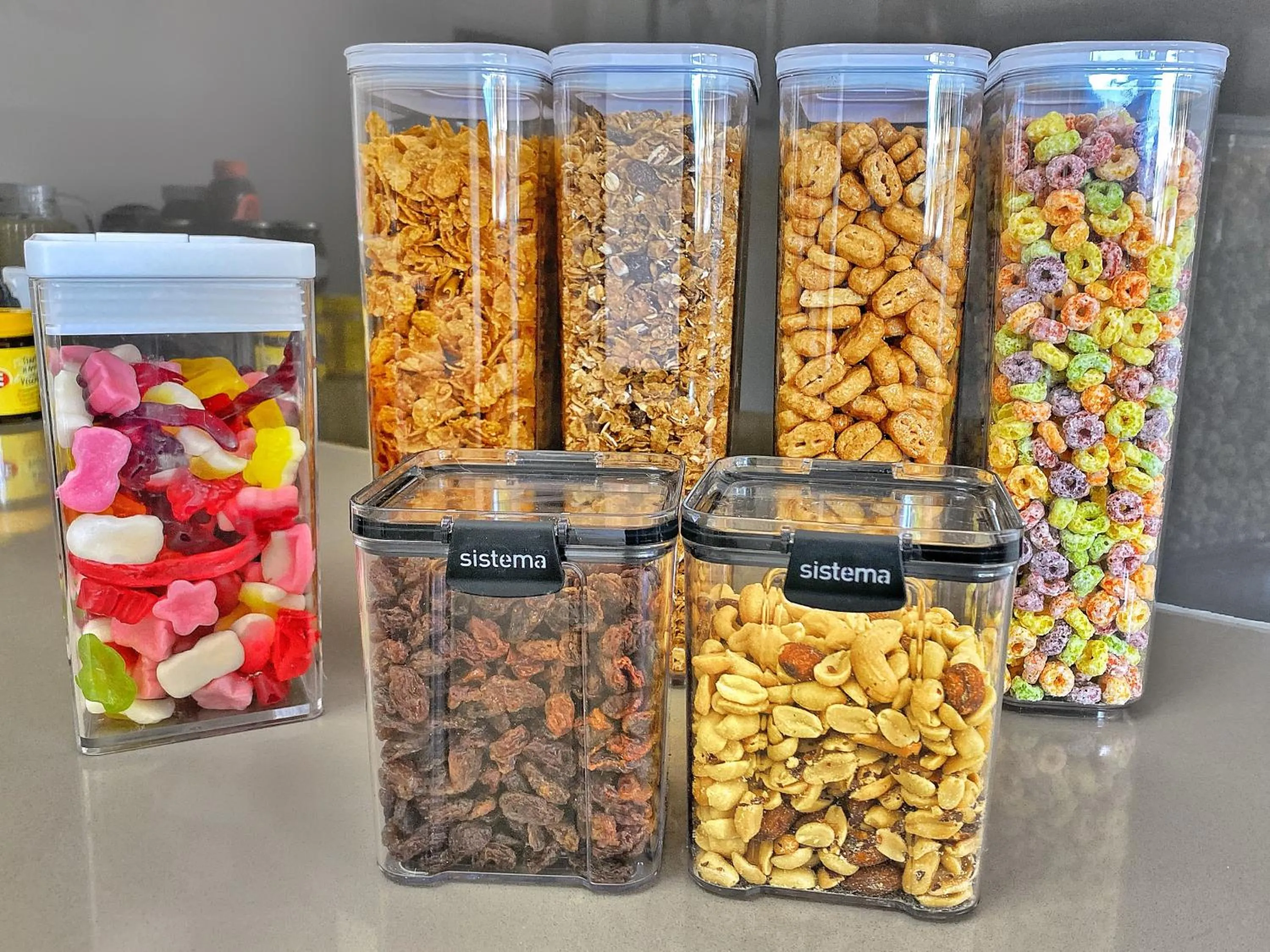 Food and drinks in Commercial Motel