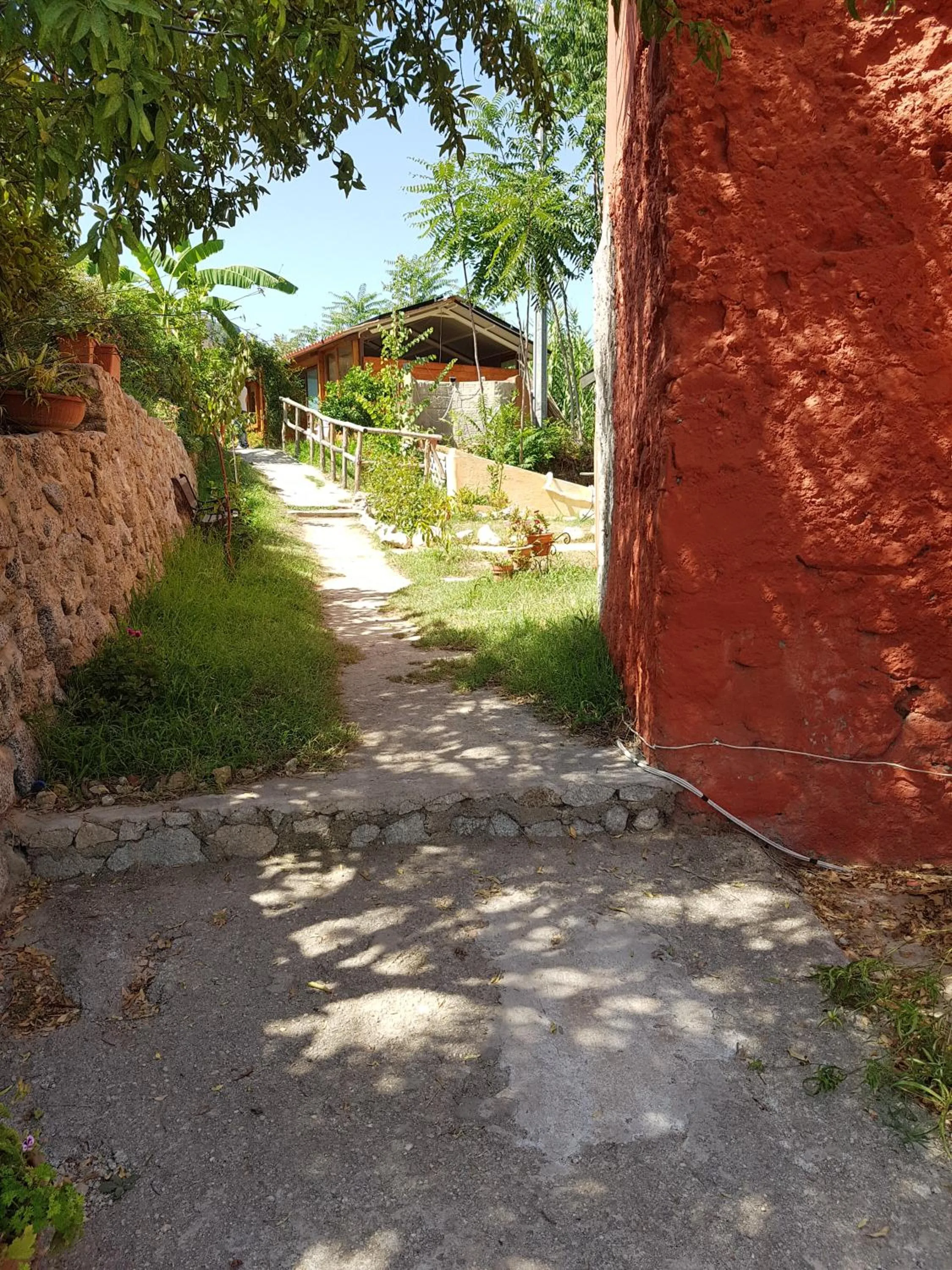 Garden view in Casolare Al Porto