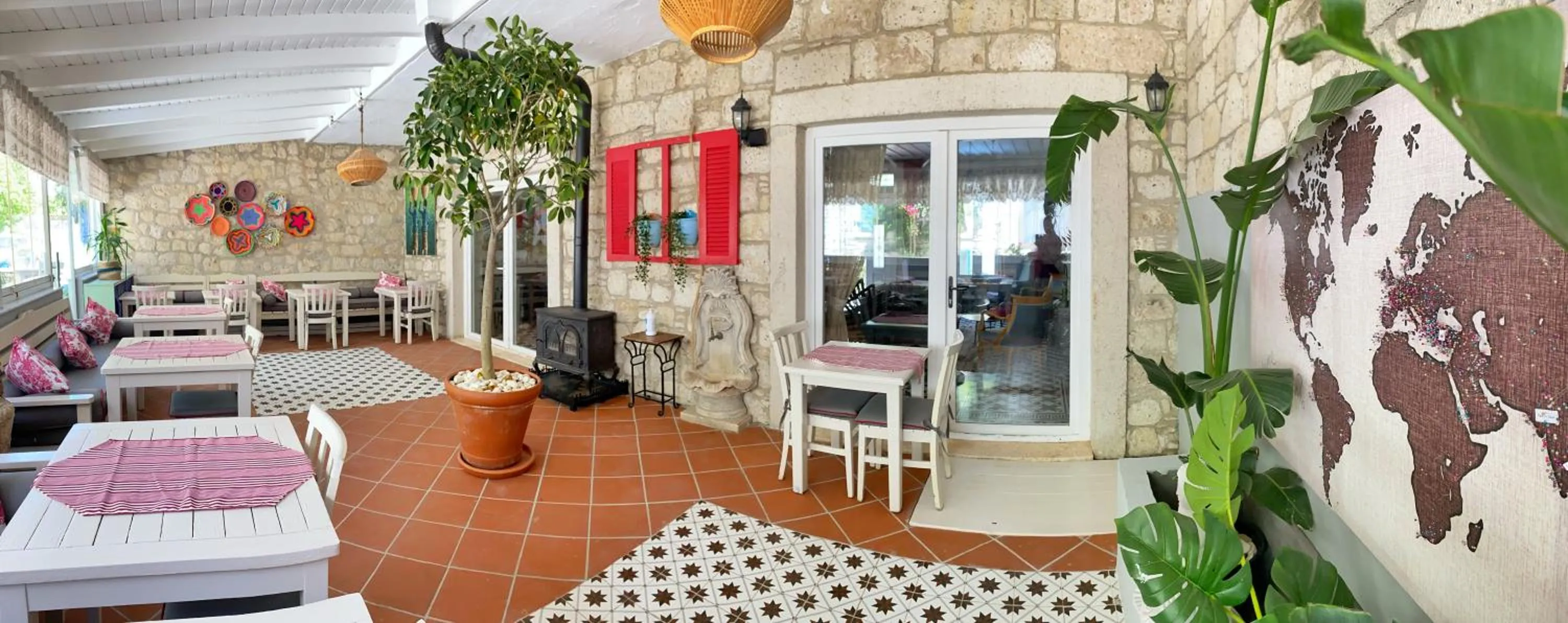 Breakfast in Maison d'Azur Alaçatı