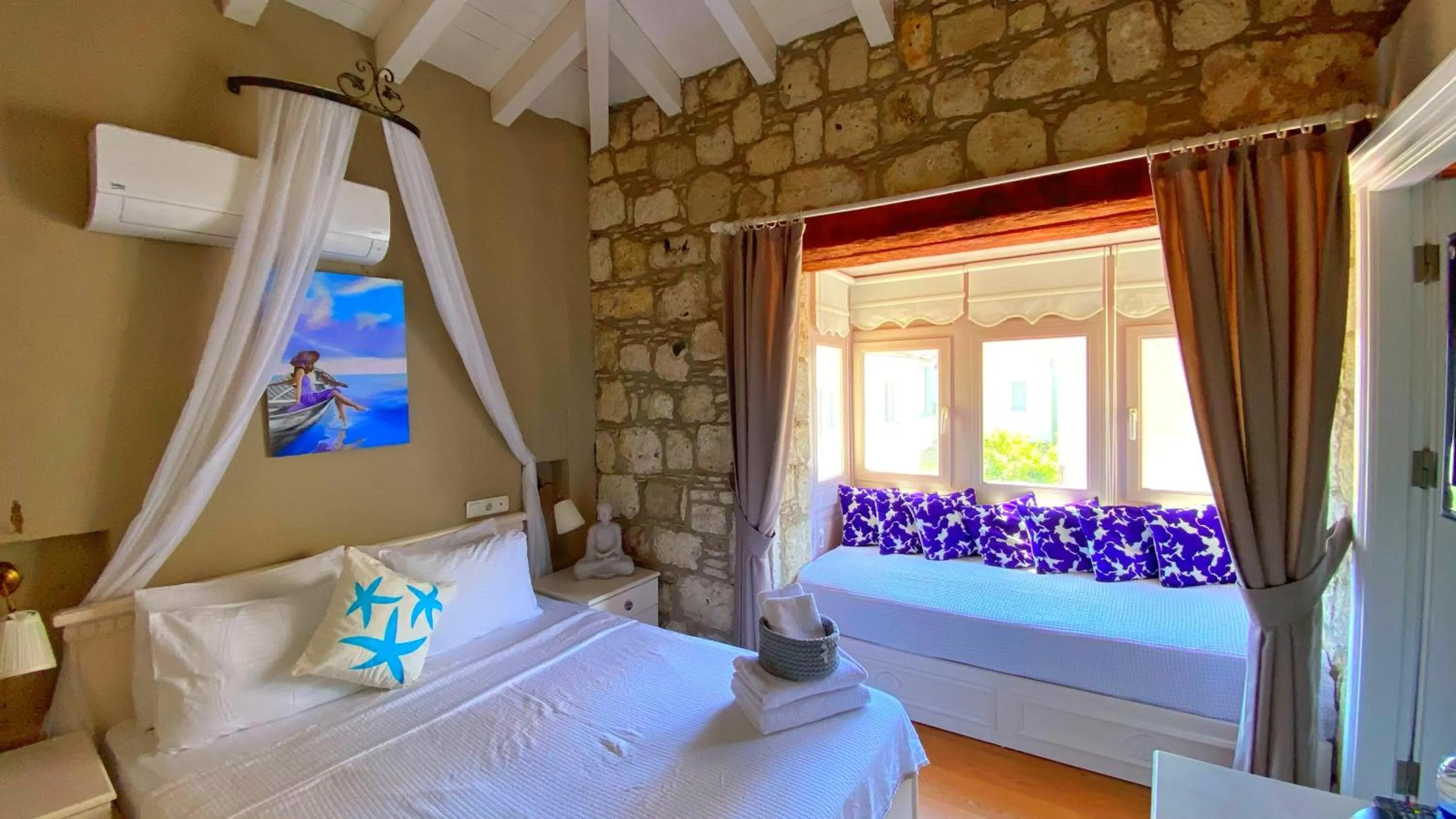 Photo of the whole room, Bed in Maison d'Azur Alaçatı