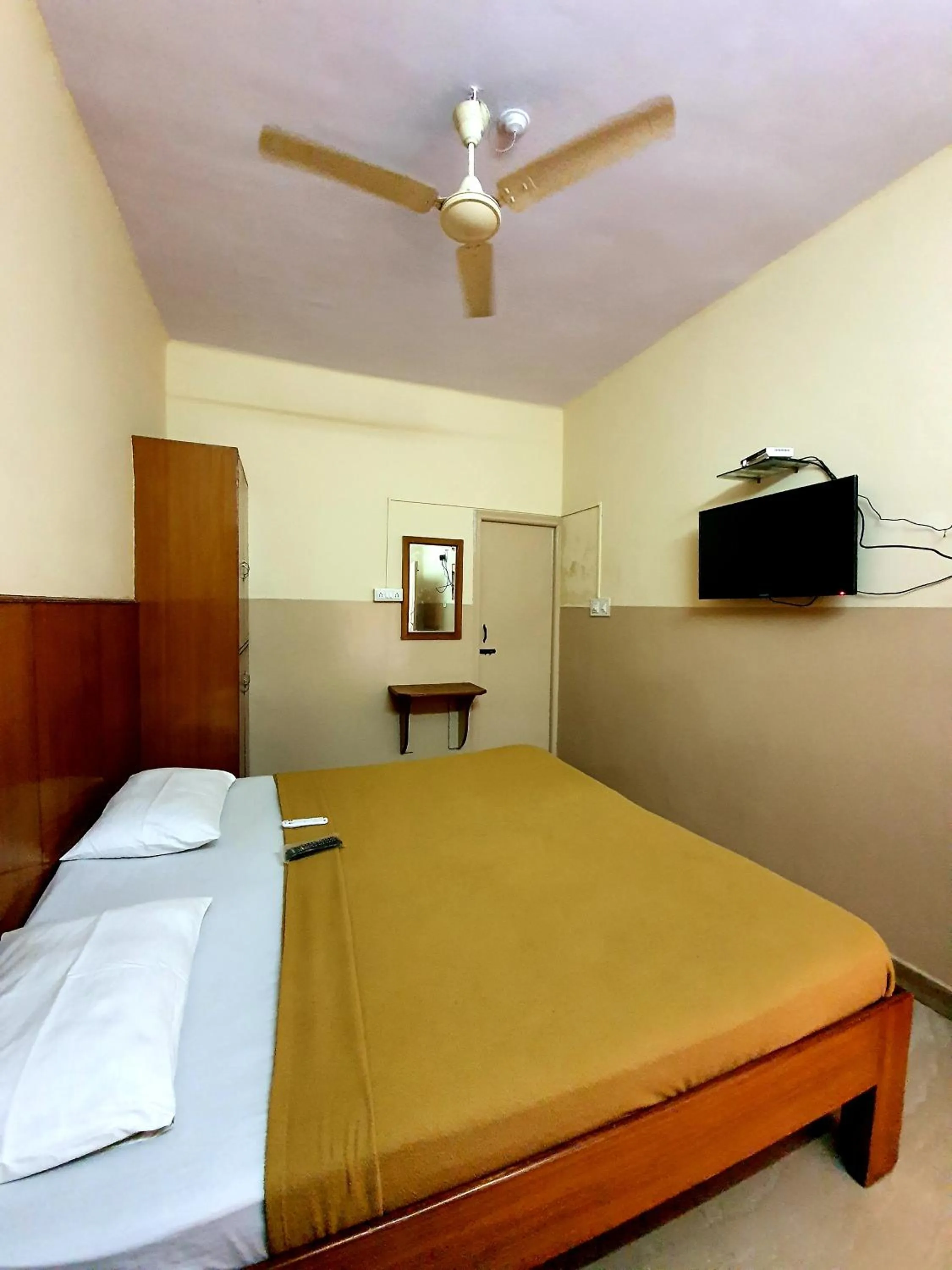Photo of the whole room, Bed in Veekay Residency