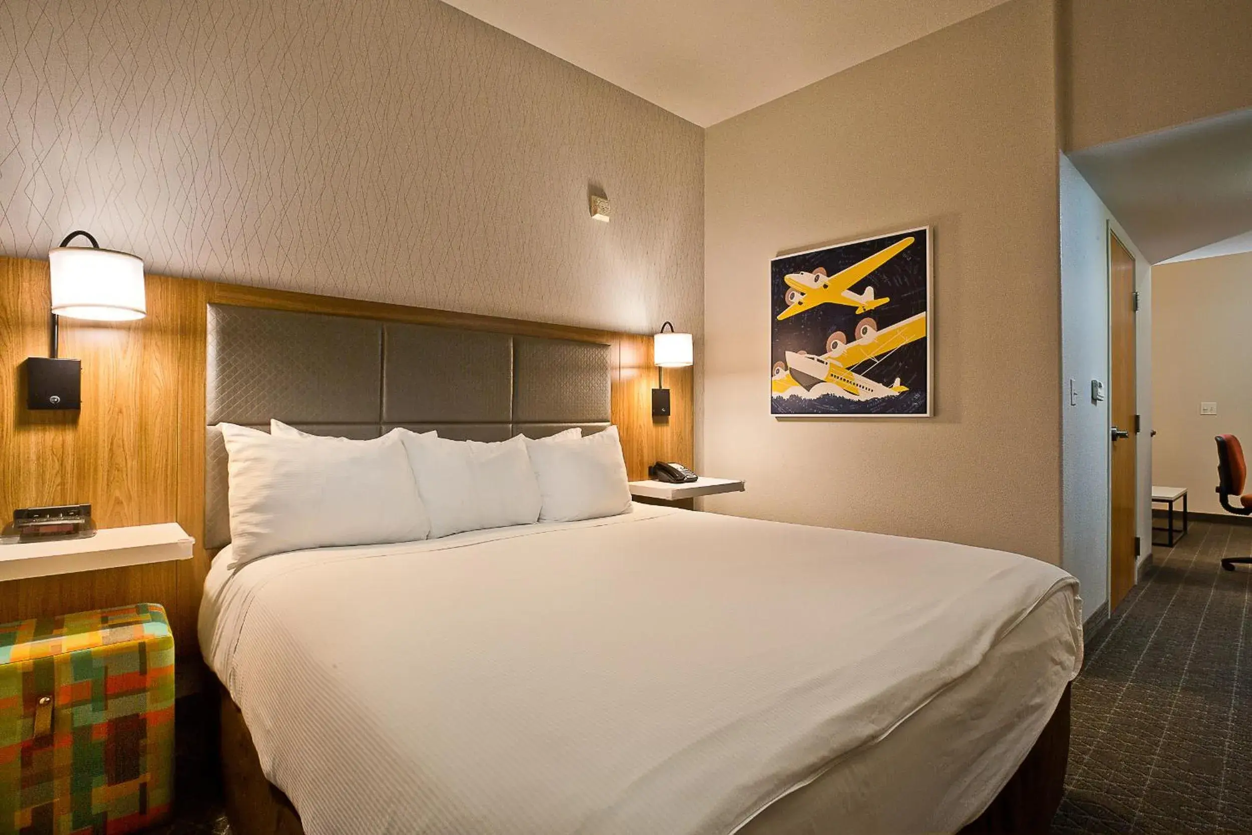 Queen Suite with Two Queen Beds - Non-Smoking in Hawthorn Suites by Wyndham-Oakland/Alameda Queen Suite with Two Queen Beds - Non-Smoking in Hawthorn Suites by Wyndham-Oakland/Alameda