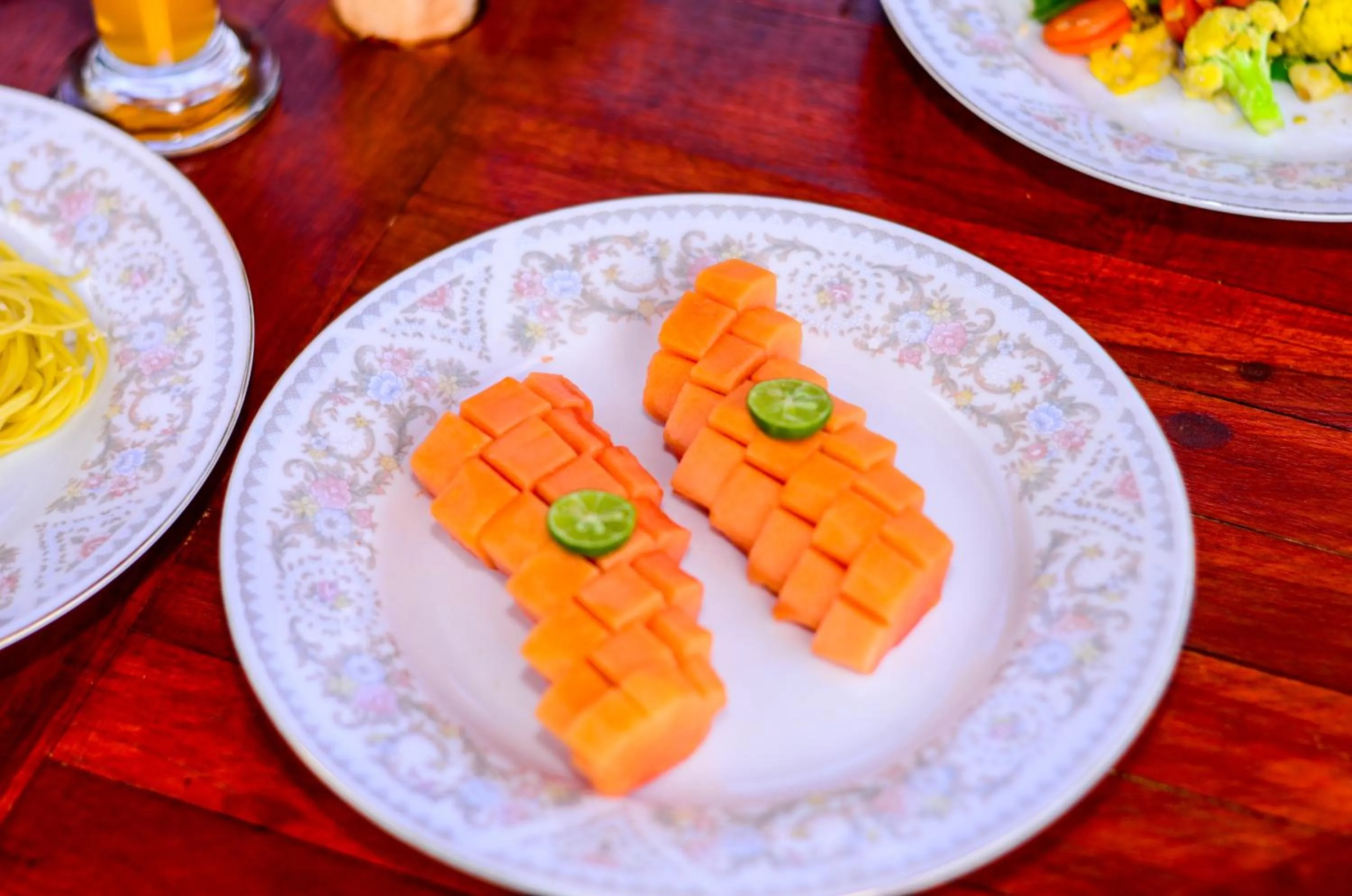 Breakfast in Volcano Lake View