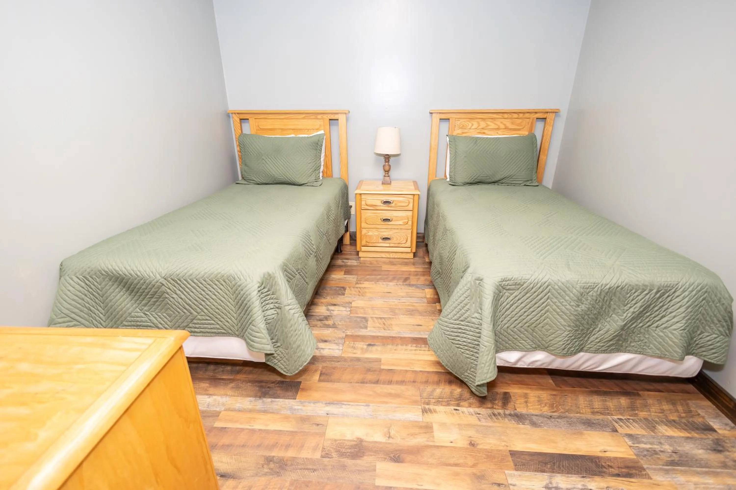 Bed in Springmaid Mountain Retreat & Stables