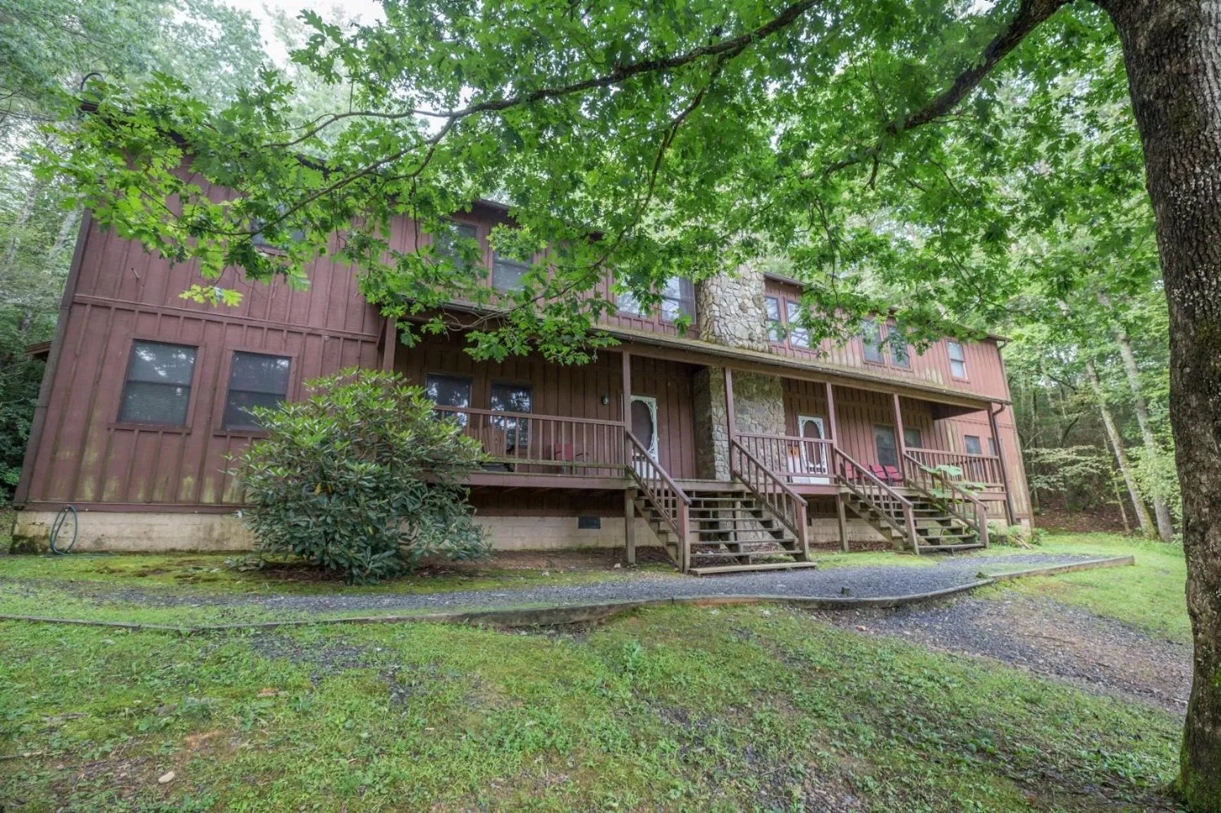 Property building in Springmaid Mountain Retreat & Stables