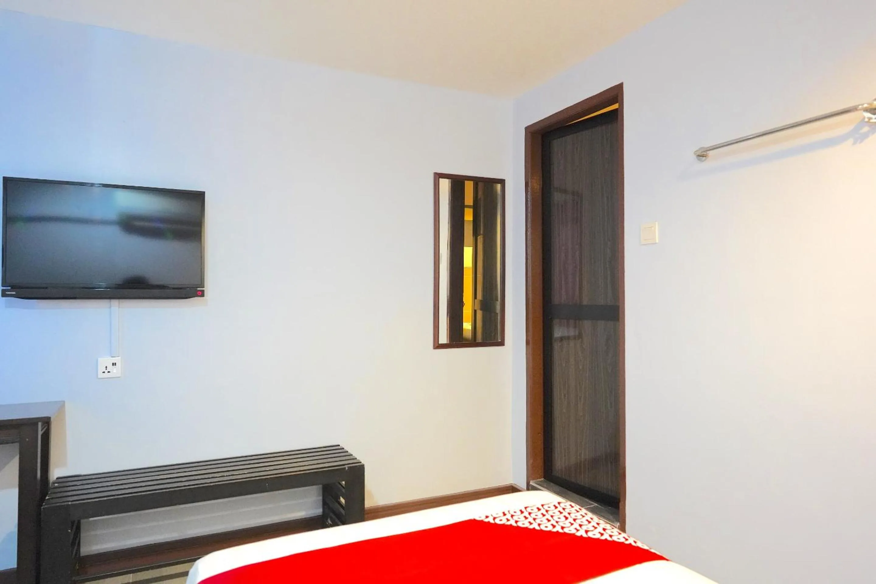 Bedroom, Bed in Hotel O Utama Inn