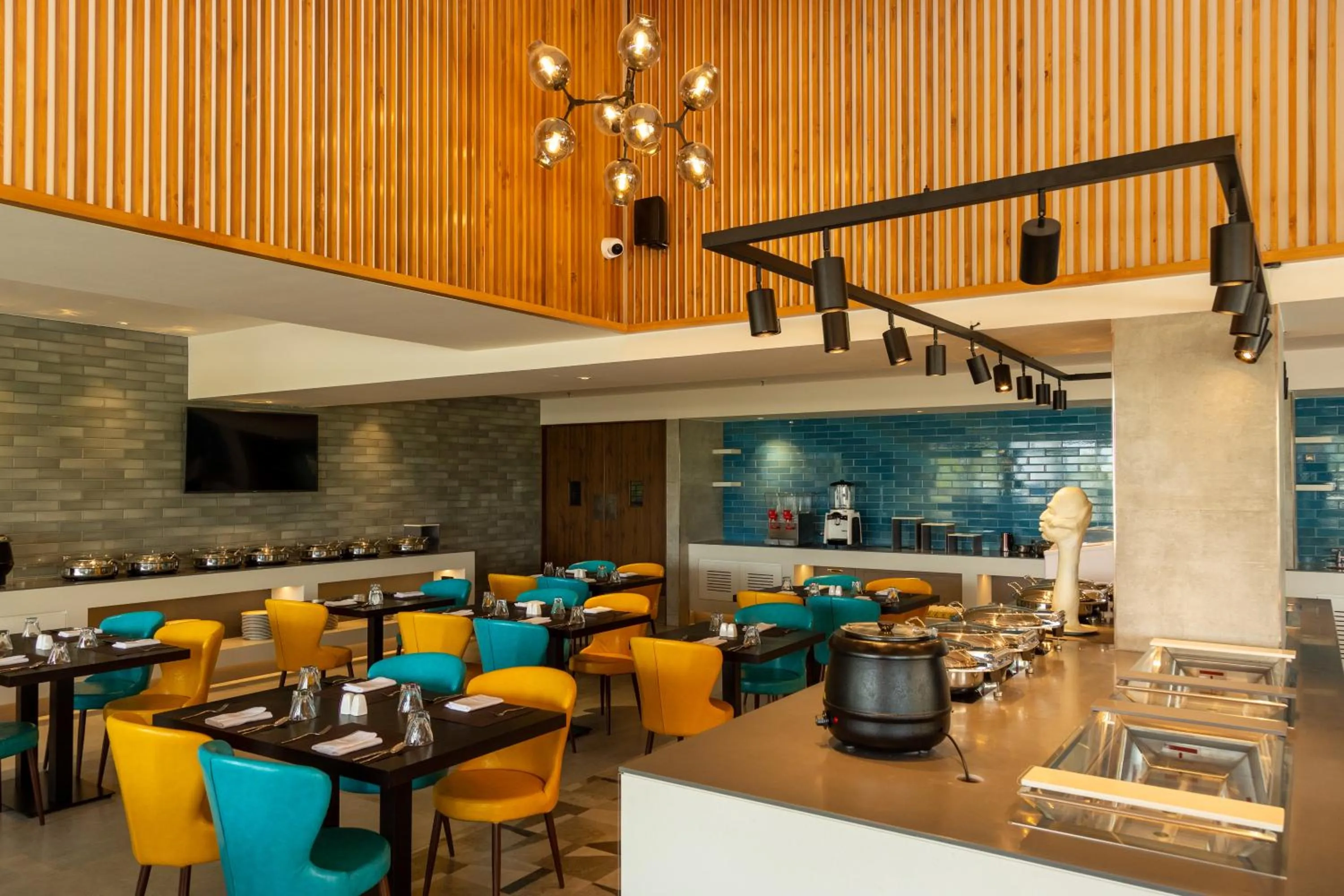 Restaurant/places to eat in Amika Hotel,Madurai - Near Airport