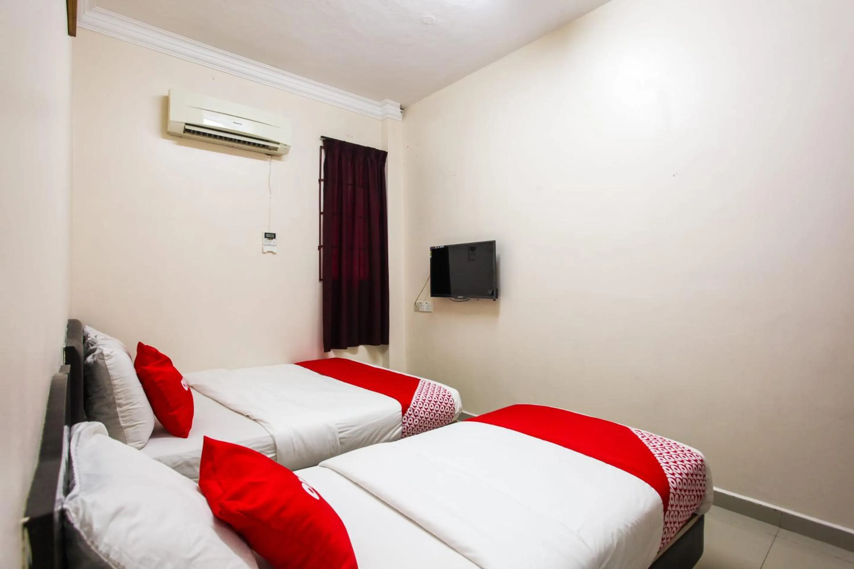Bedroom, Bed in OYO 89549 Casavilla Hotel (city Centre) Taiping