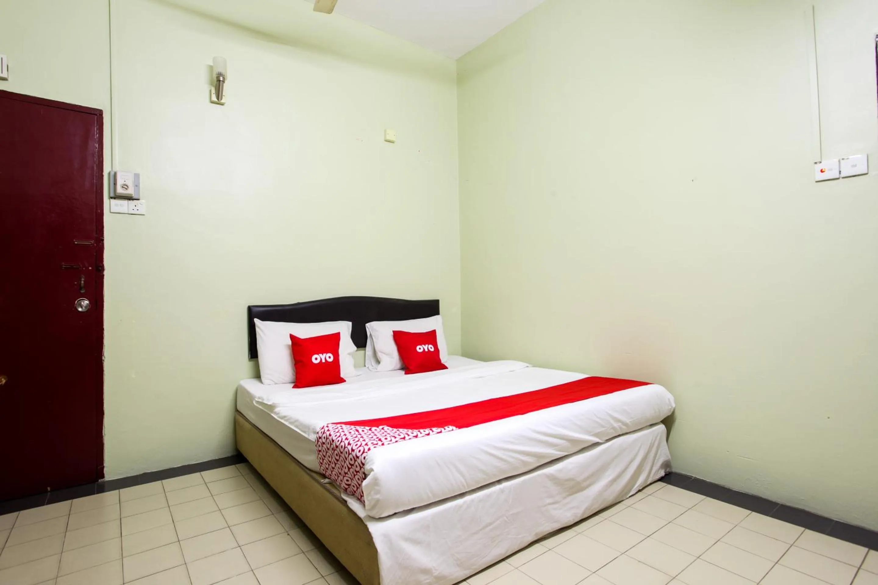 Bedroom, Bed in OYO 89549 Casavilla Hotel (city Centre) Taiping