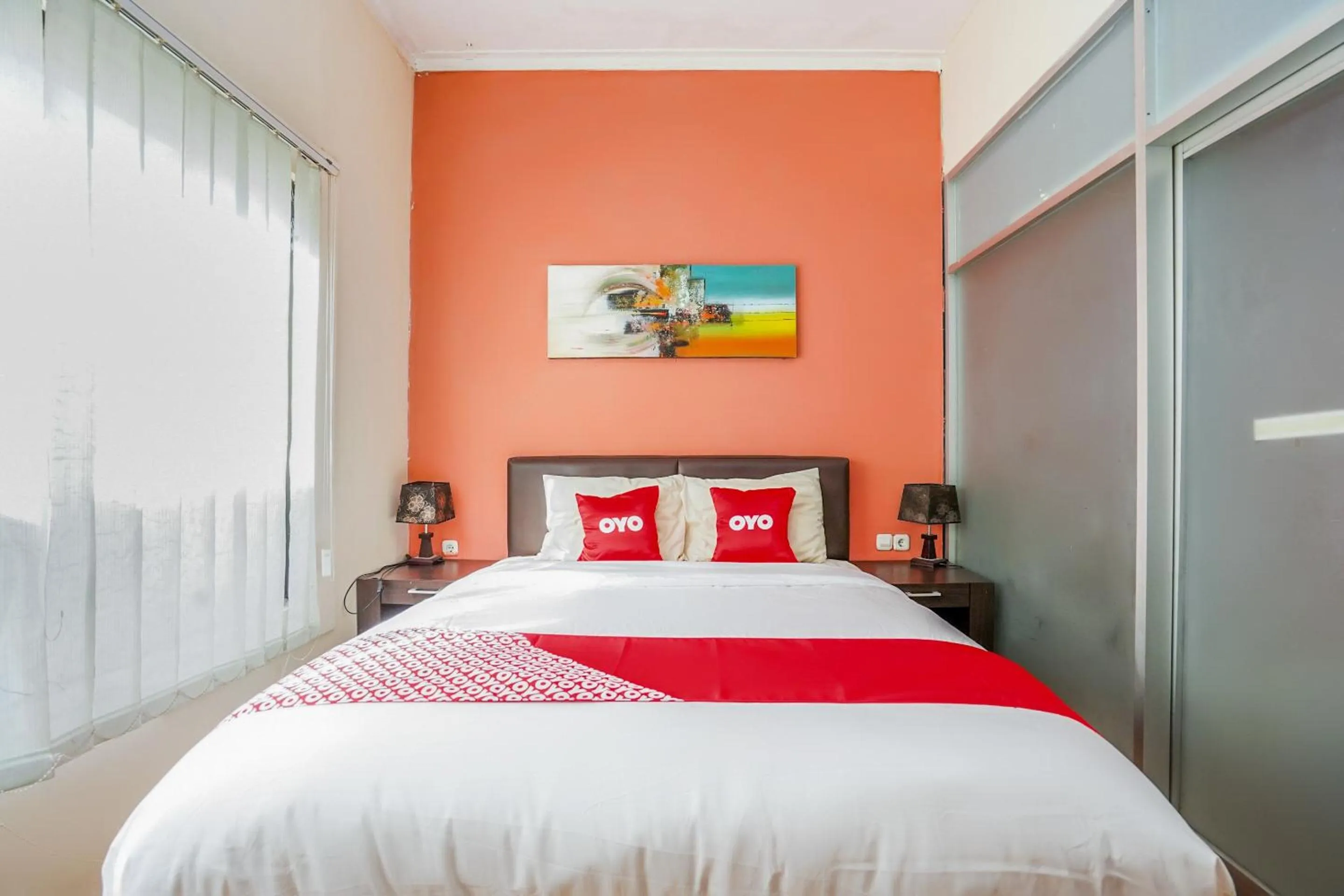 Bedroom in OYO 1956 Kana Family Residence