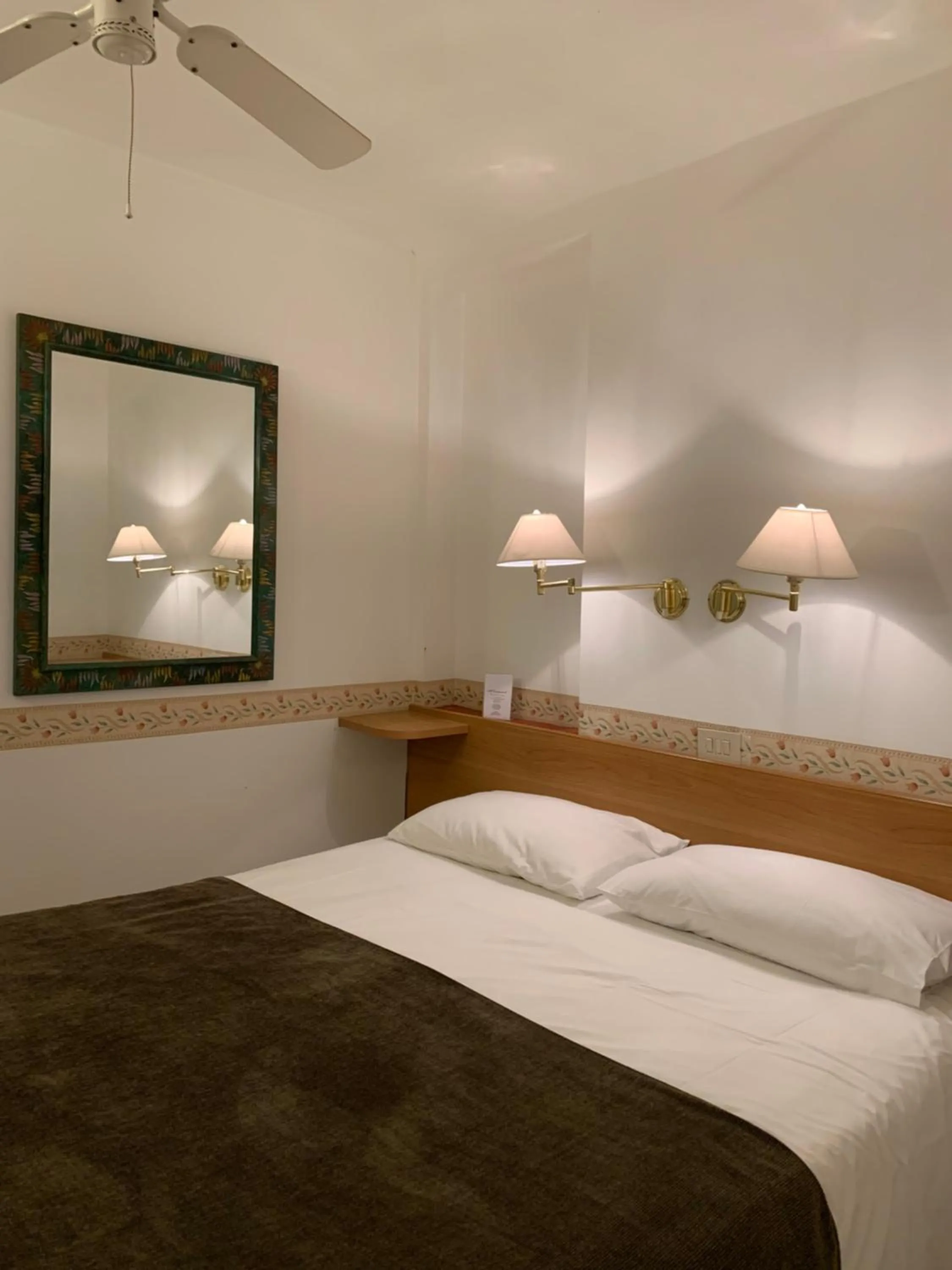 AL CAMPANIEL BED AND BREAKFAST