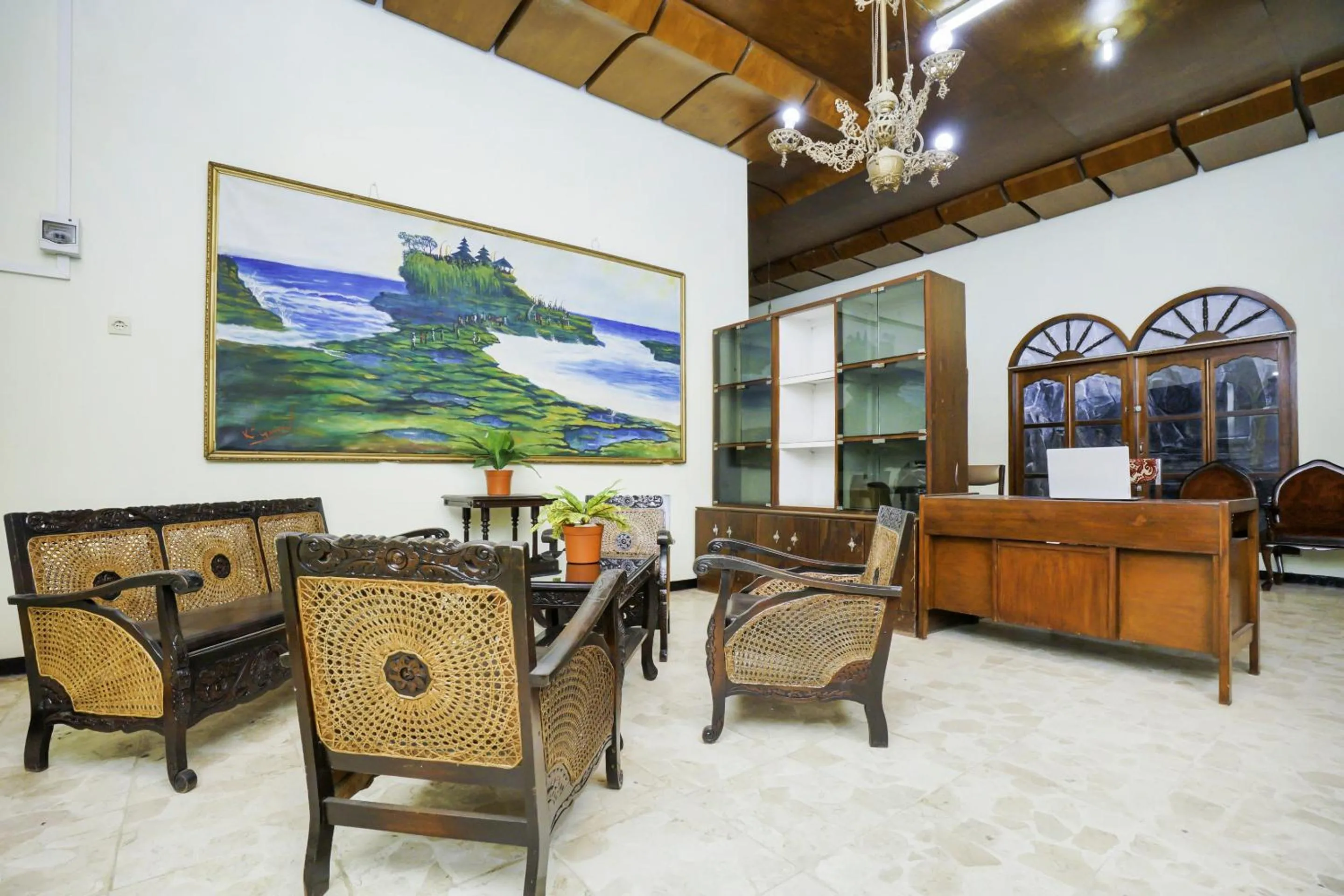 Lobby or reception in Hotel O Penginapan Bidara Syariah