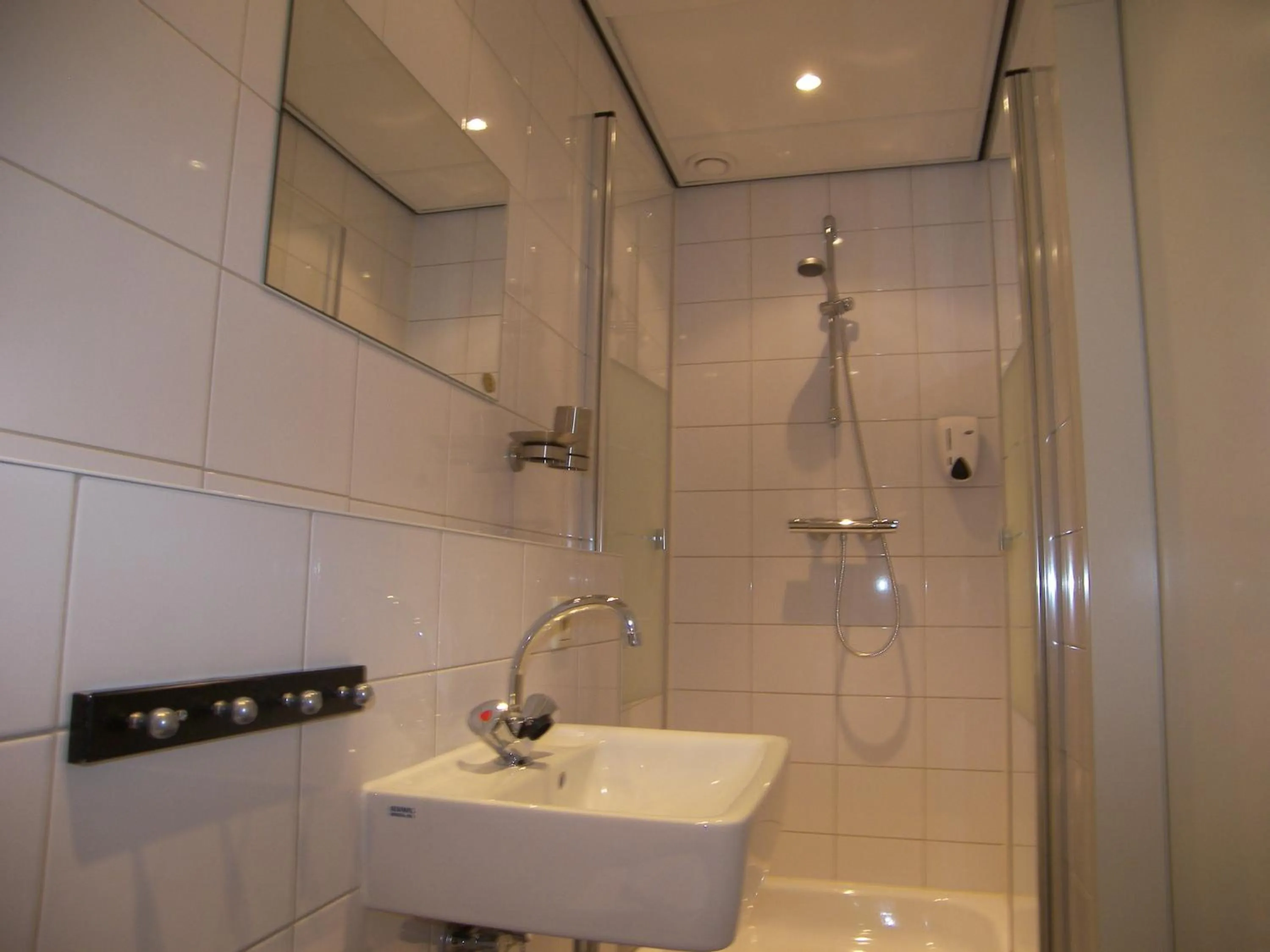 Shower in Hotel de Markt