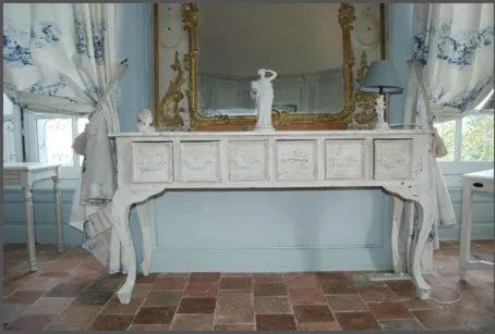 Decorative detail in Manoir de la Chapelle