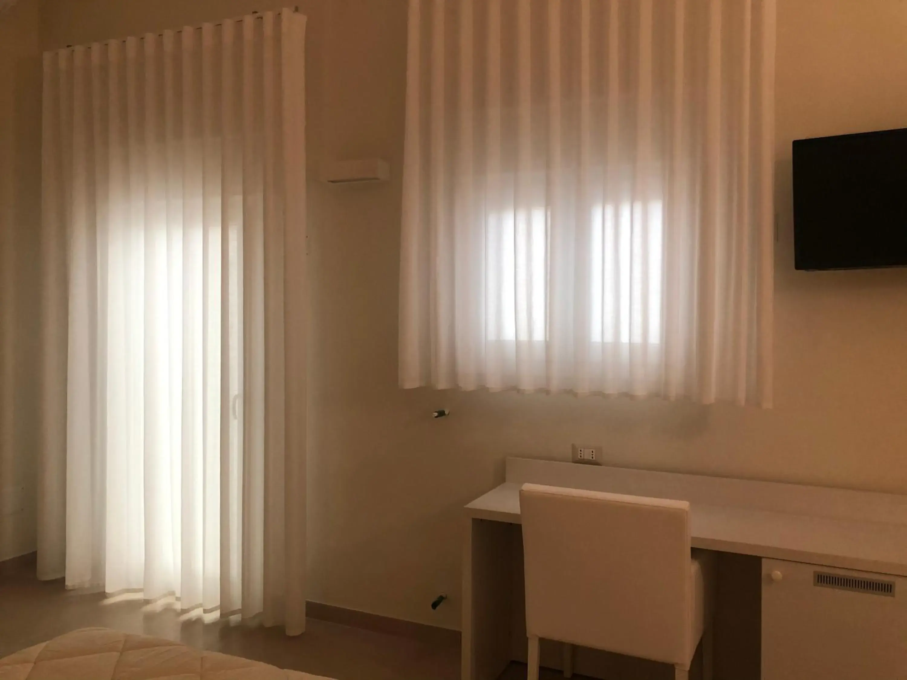 Triple Room - Disability Access in PalÈat-Manduria Triple Room - Disability Access in PalÈat-Manduria