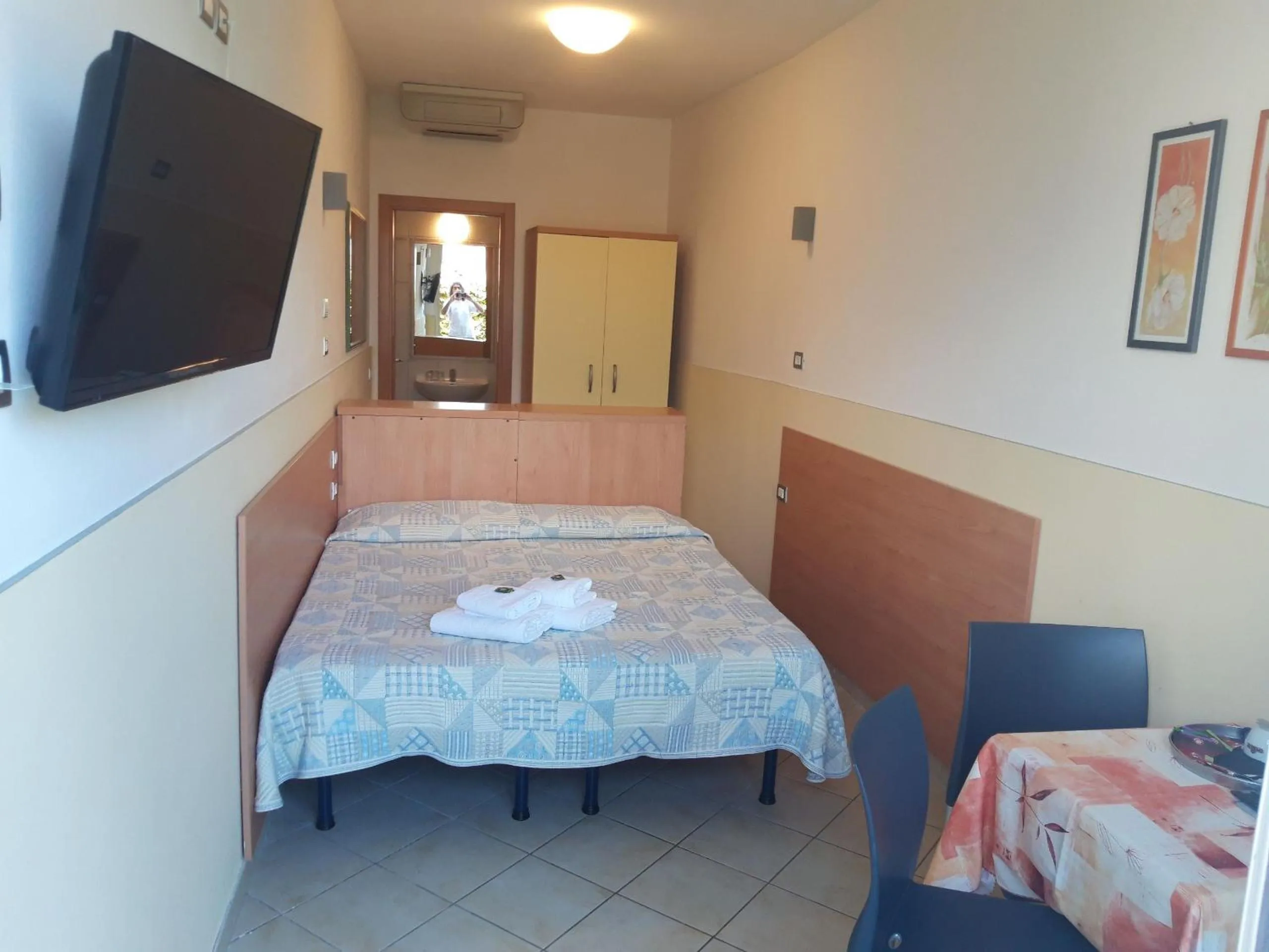 Bed in Residence Rosemary