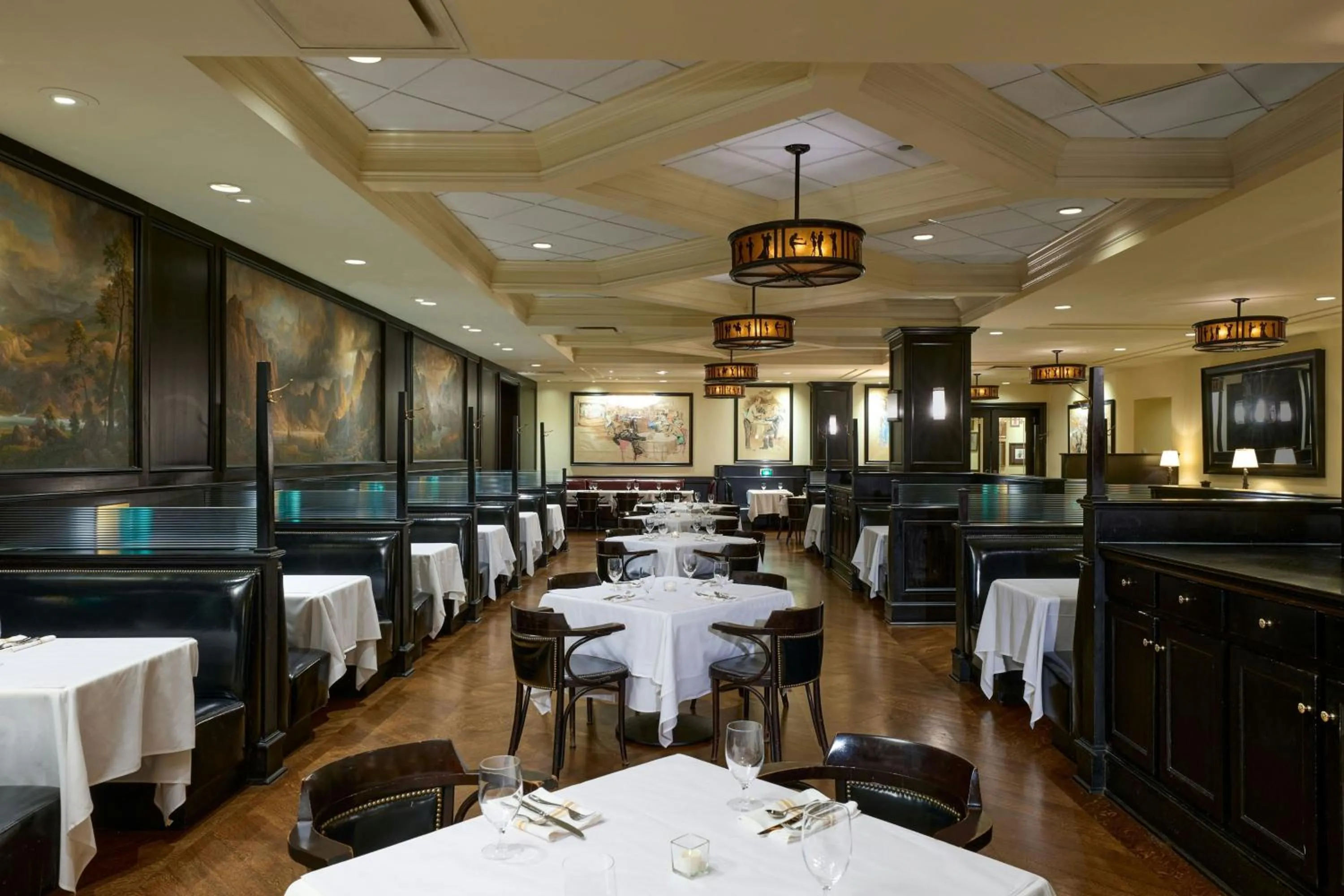 Restaurant/places to eat in The Westin Michigan Avenue Chicago