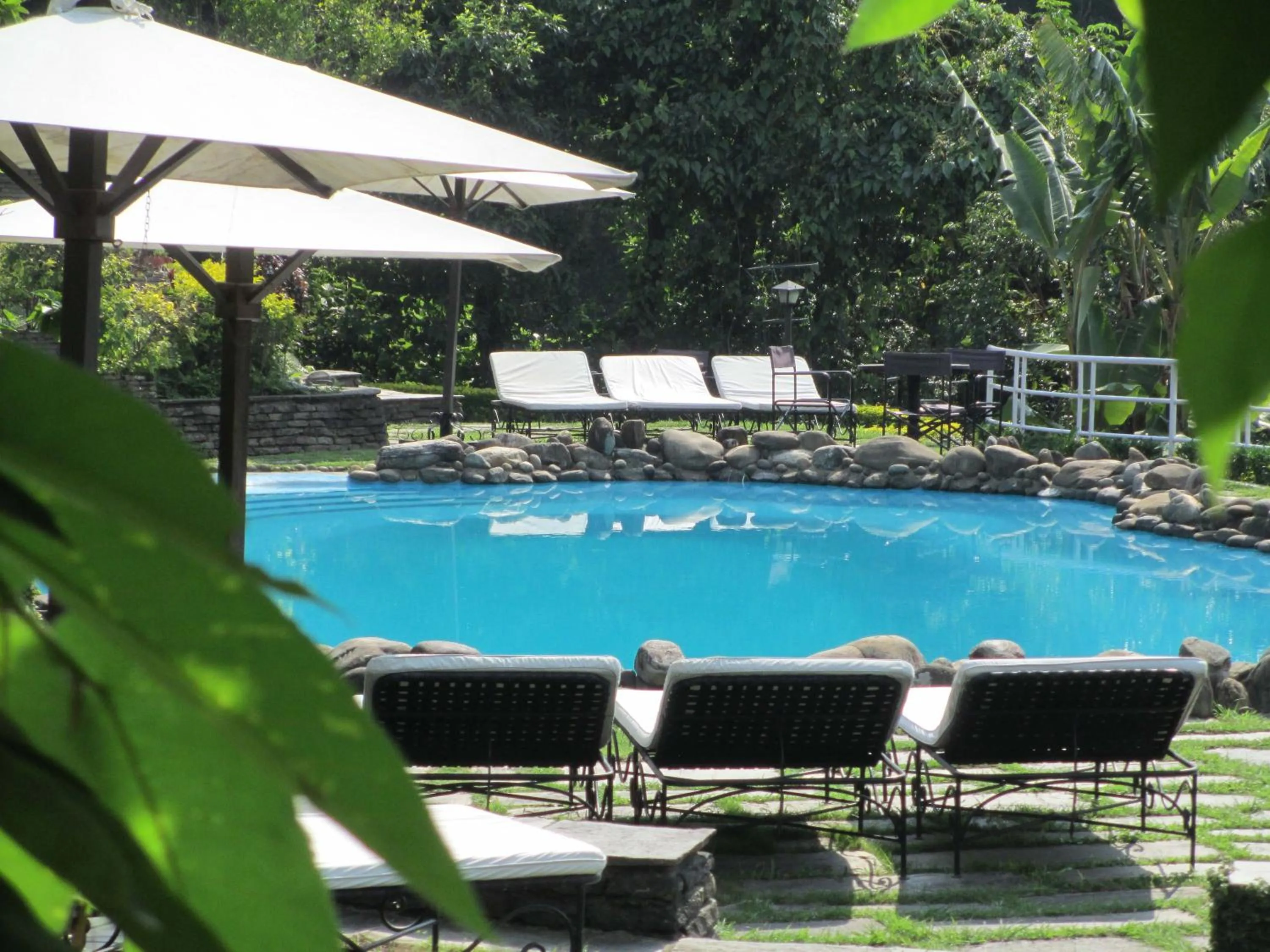 Swimming pool in The Begnas Lake Resort & Villas
