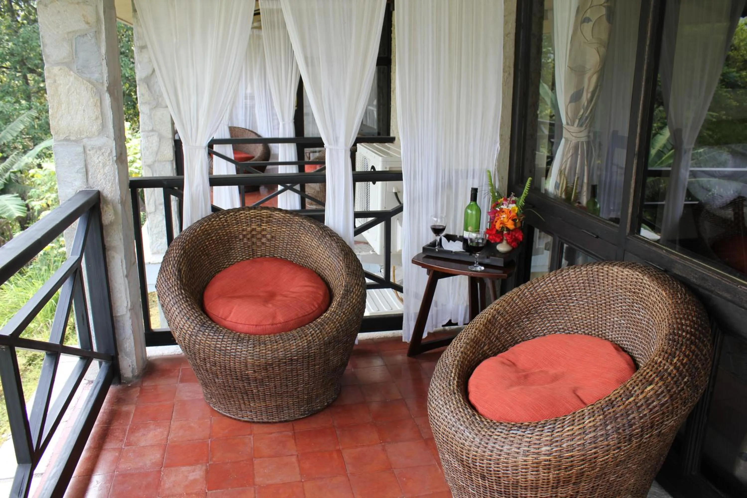 Balcony/Terrace in The Begnas Lake Resort & Villas