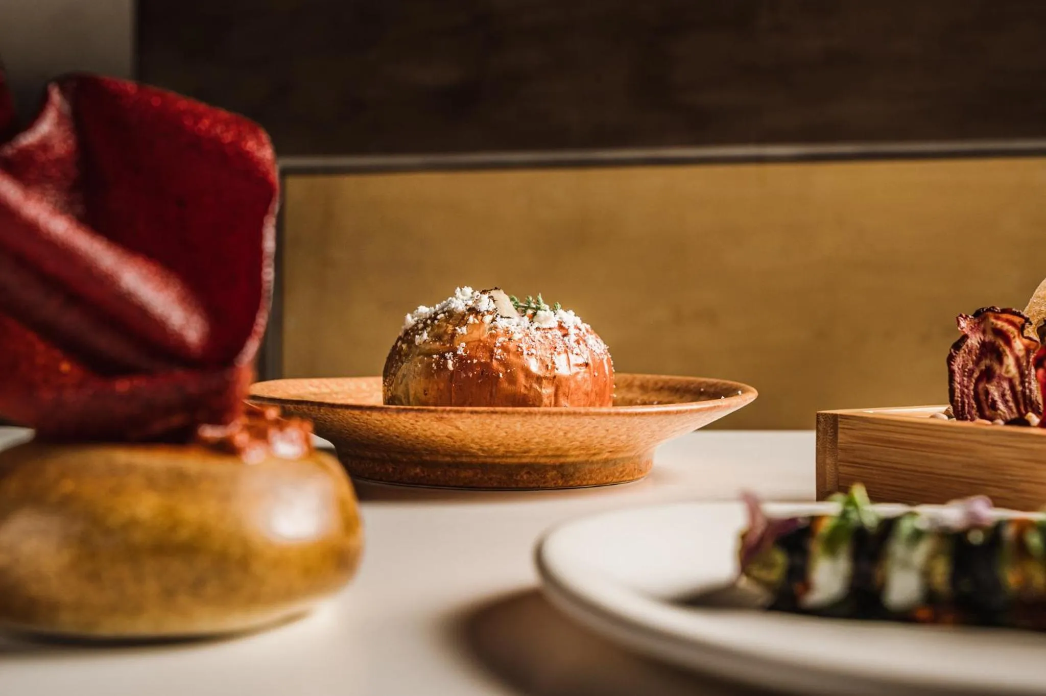 Restaurant/places to eat in Nikis Resort