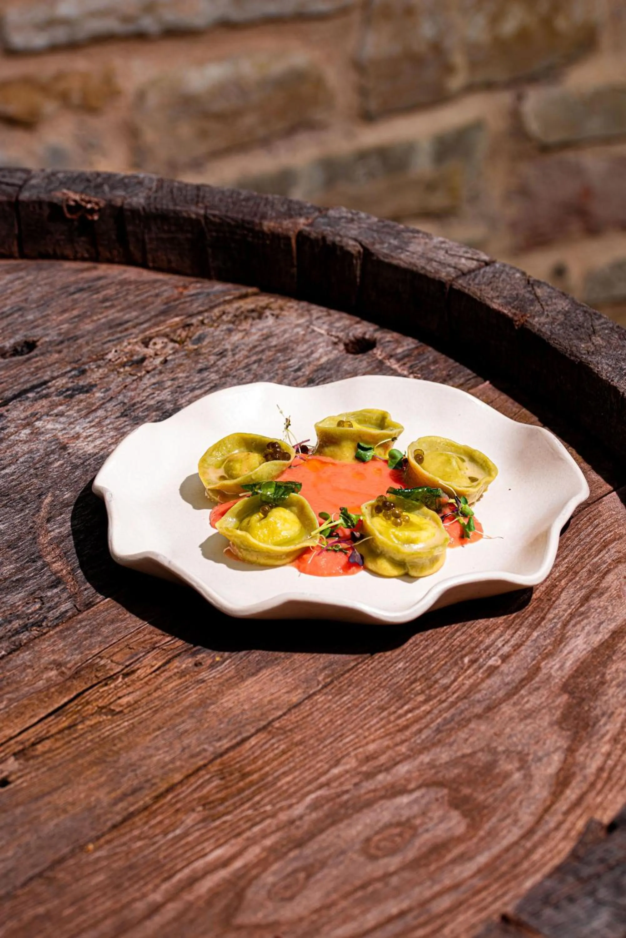 Restaurant/places to eat in Nikis Resort