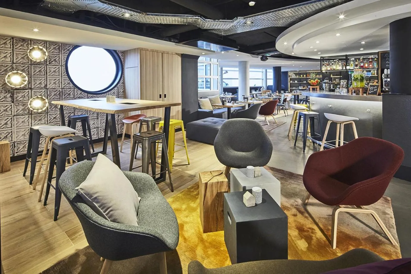 Restaurant/places to eat in Radisson Hotel Paris Le Bourget