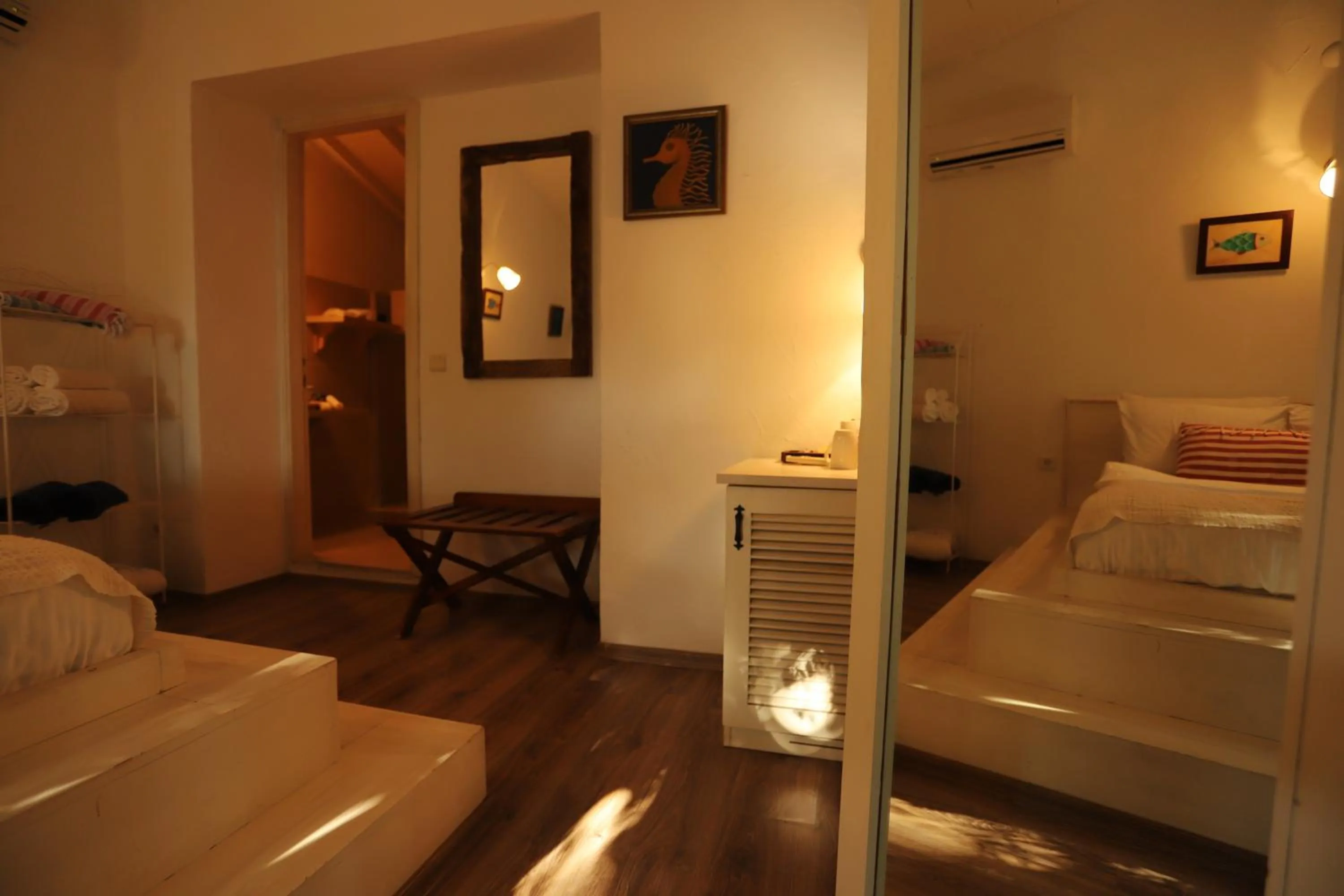 Bedroom, Bed in Nautical Hotel