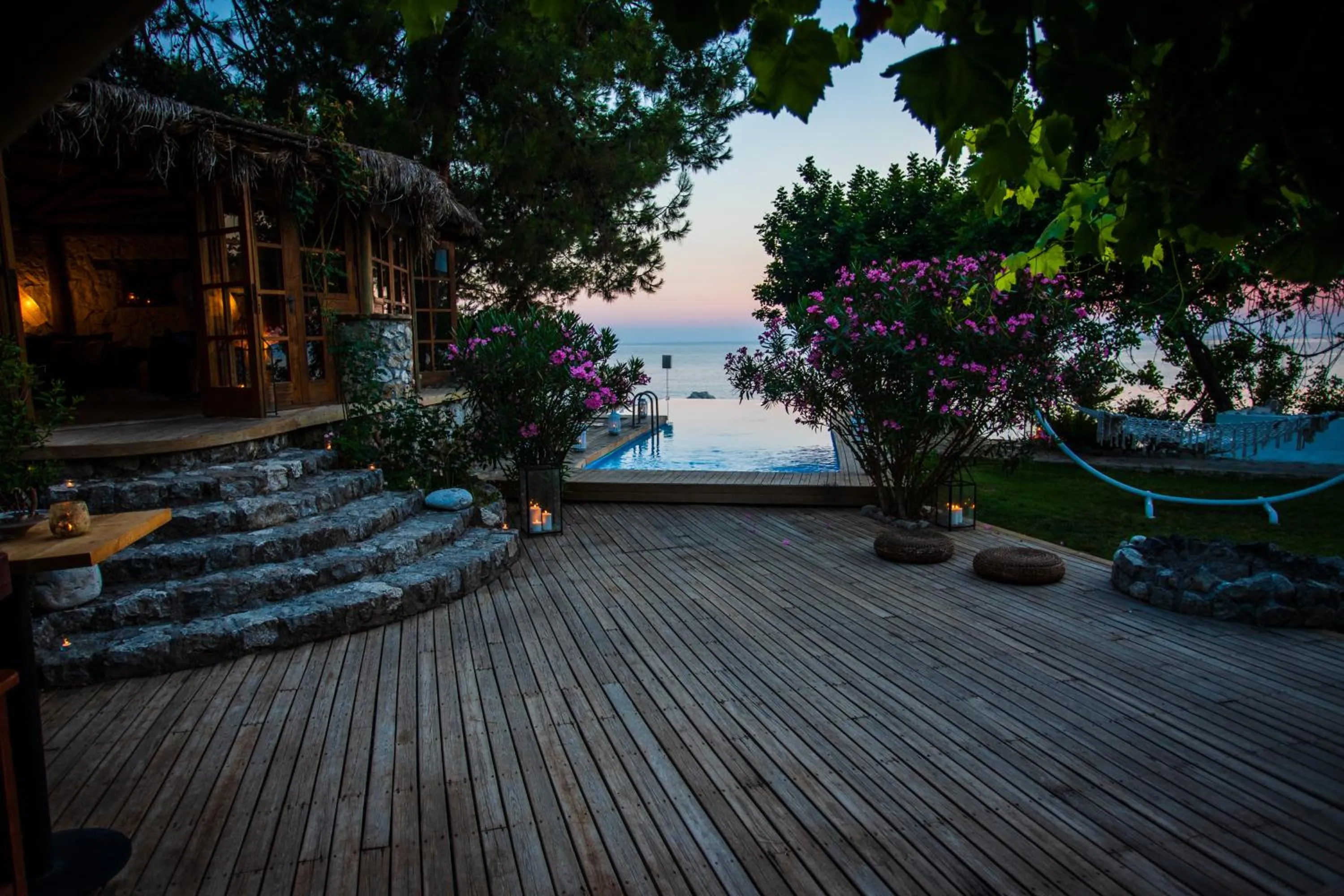 Inner courtyard view in Nautical Hotel