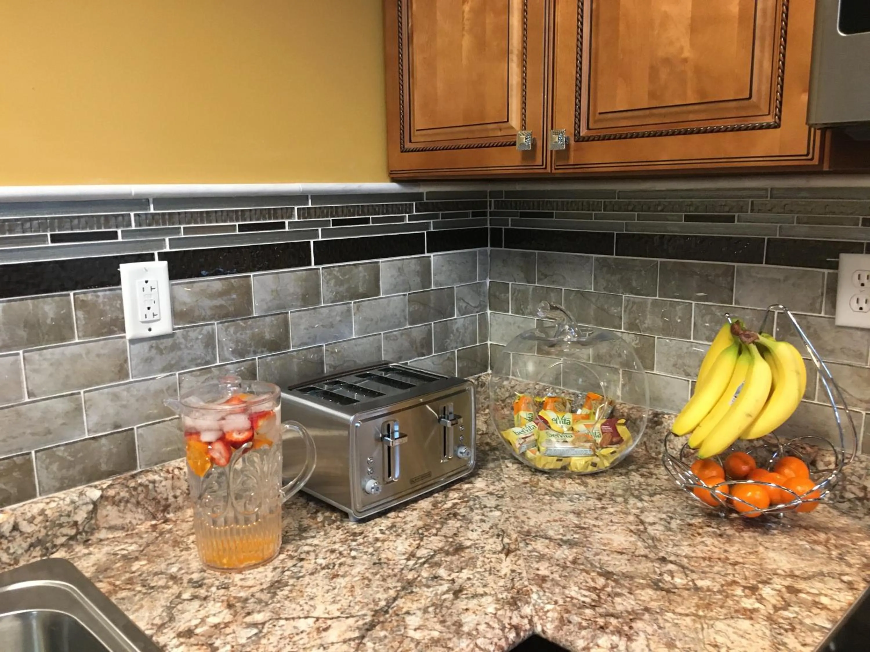 Kitchen or kitchenette in Your Midwest Dunes Vacation Tri-State Paradise!