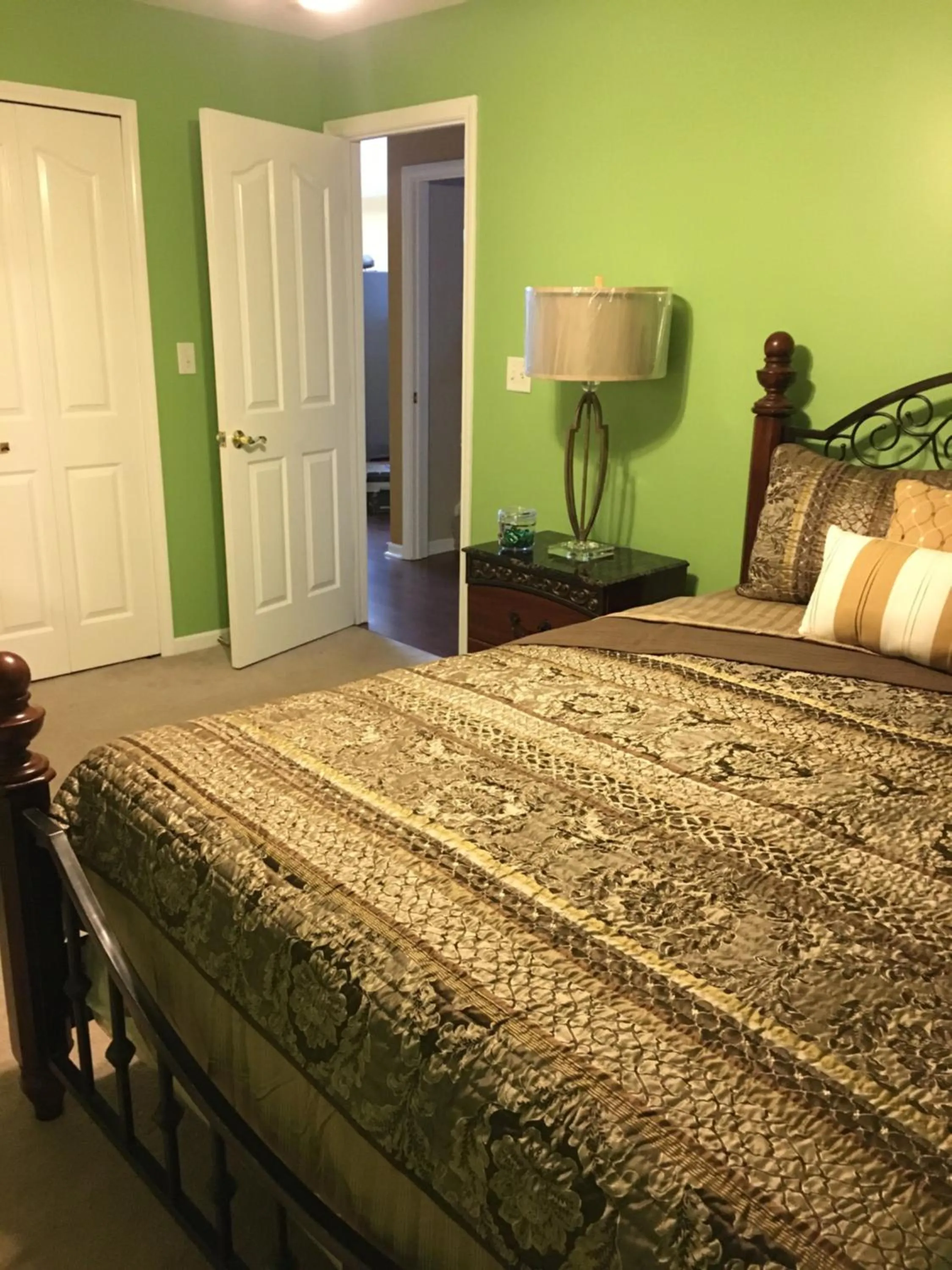 Bedroom, Bed in Your Midwest Dunes Vacation Tri-State Paradise!