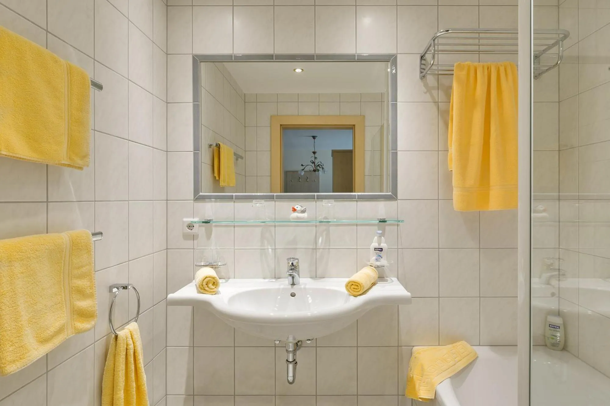 Bathroom in RAFFL APART