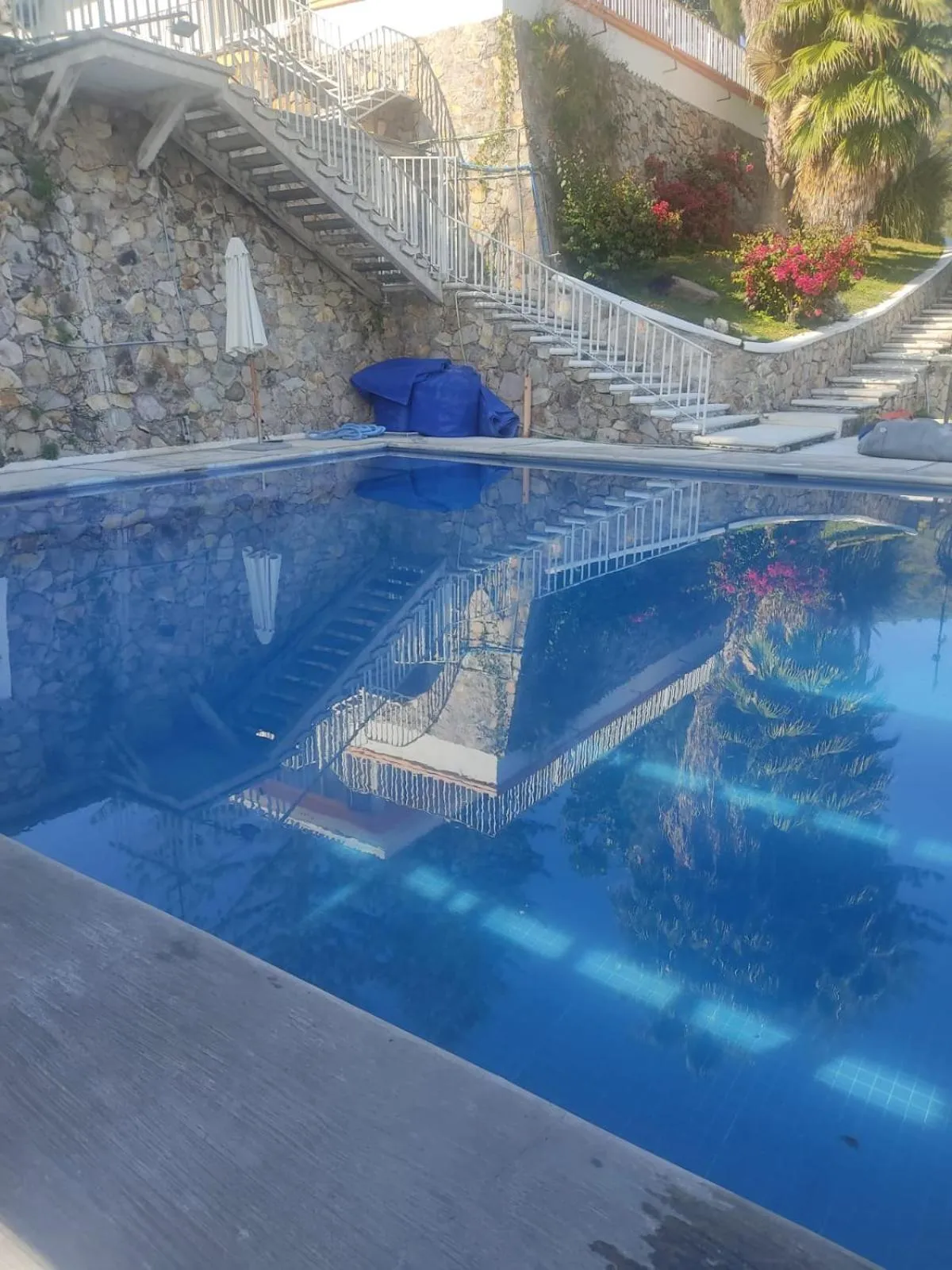 Swimming pool in Hotel Chapala Country