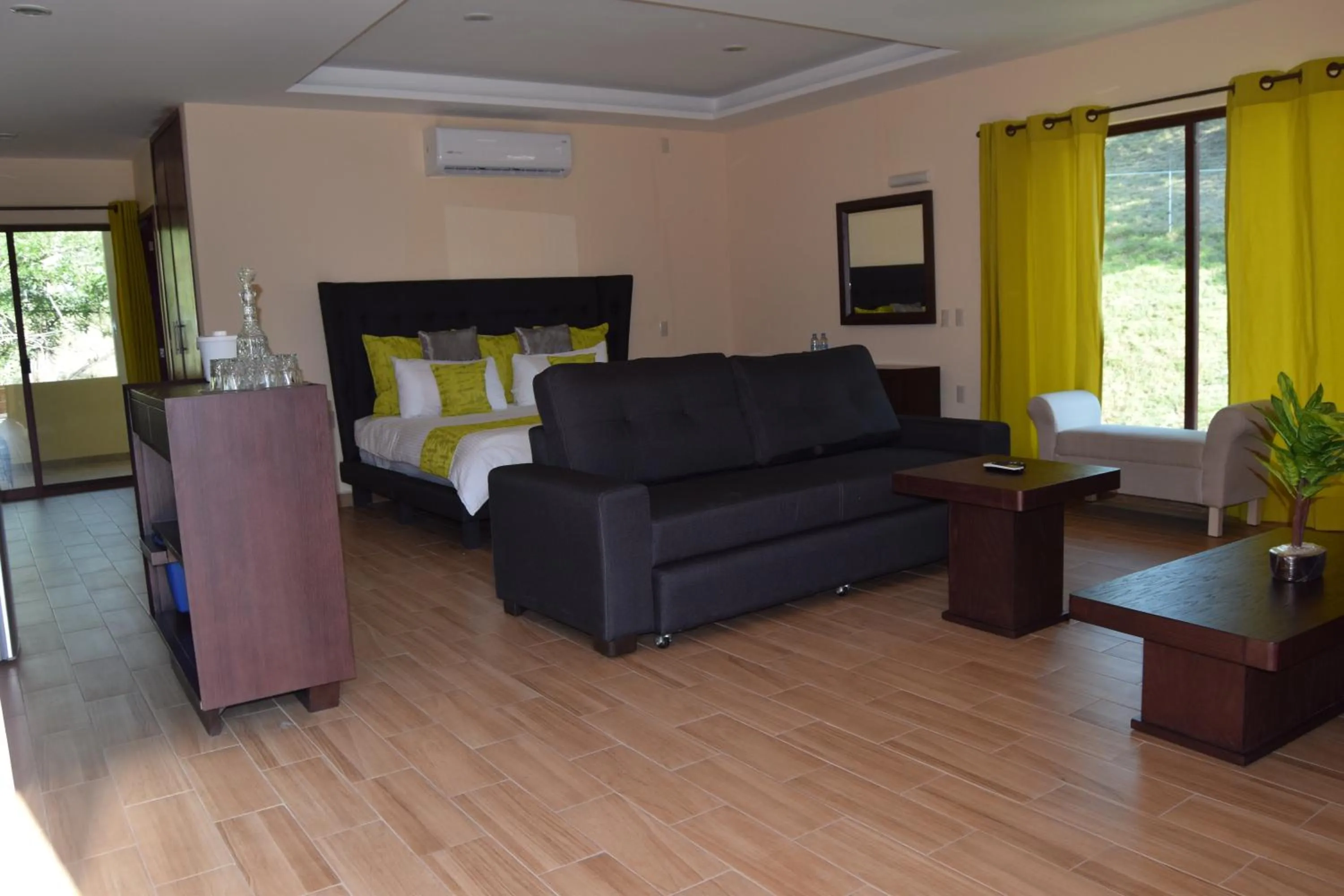 Bed in Hotel Chapala Country