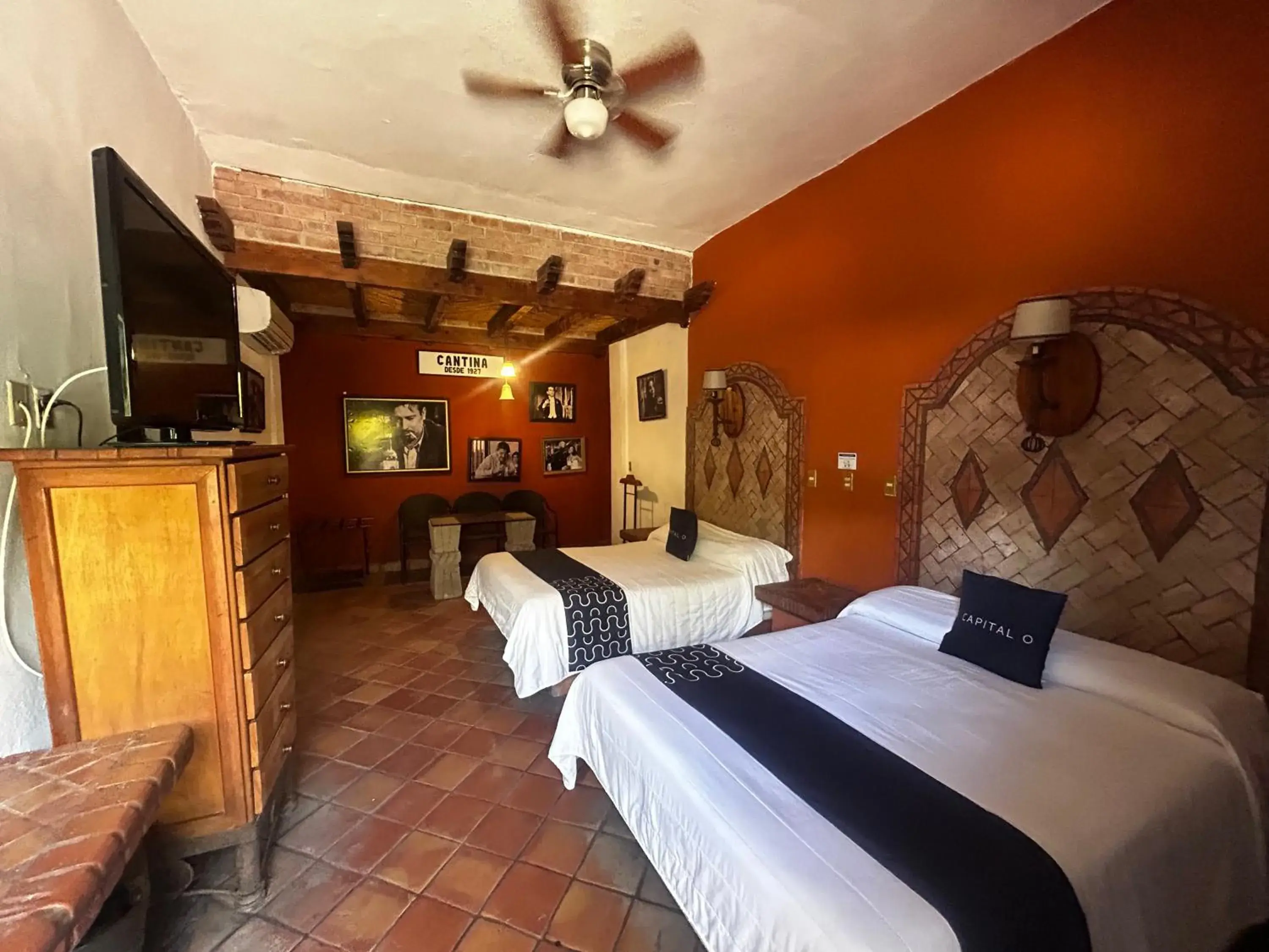 Standard Double Room with Two Double Beds in Hotel Olimpia Centro Histórico Standard Double Room with Two Double Beds in Hotel Olimpia Centro Histórico