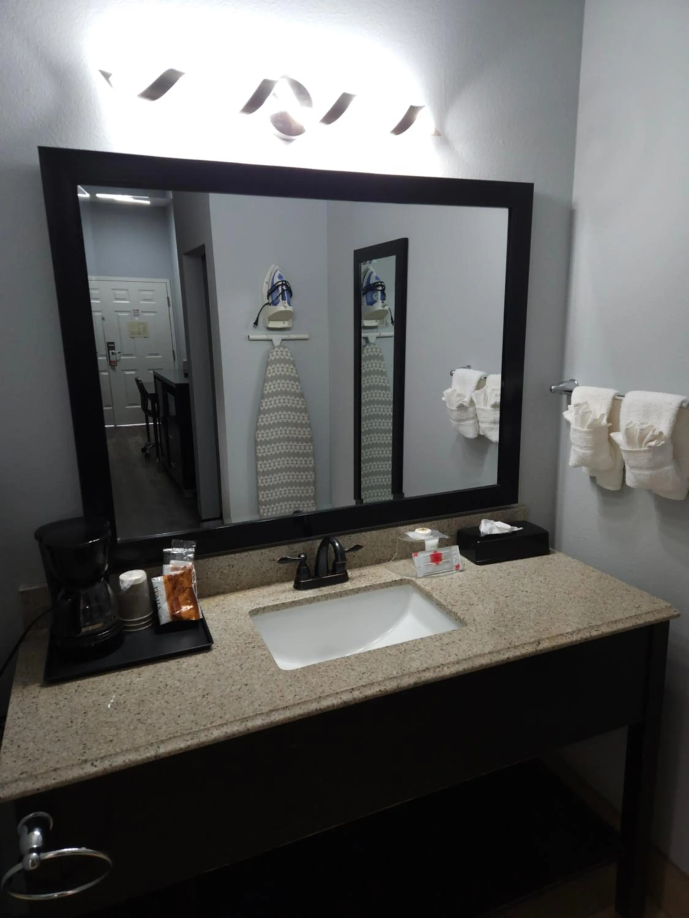 Executive Inn and Suites Tyler