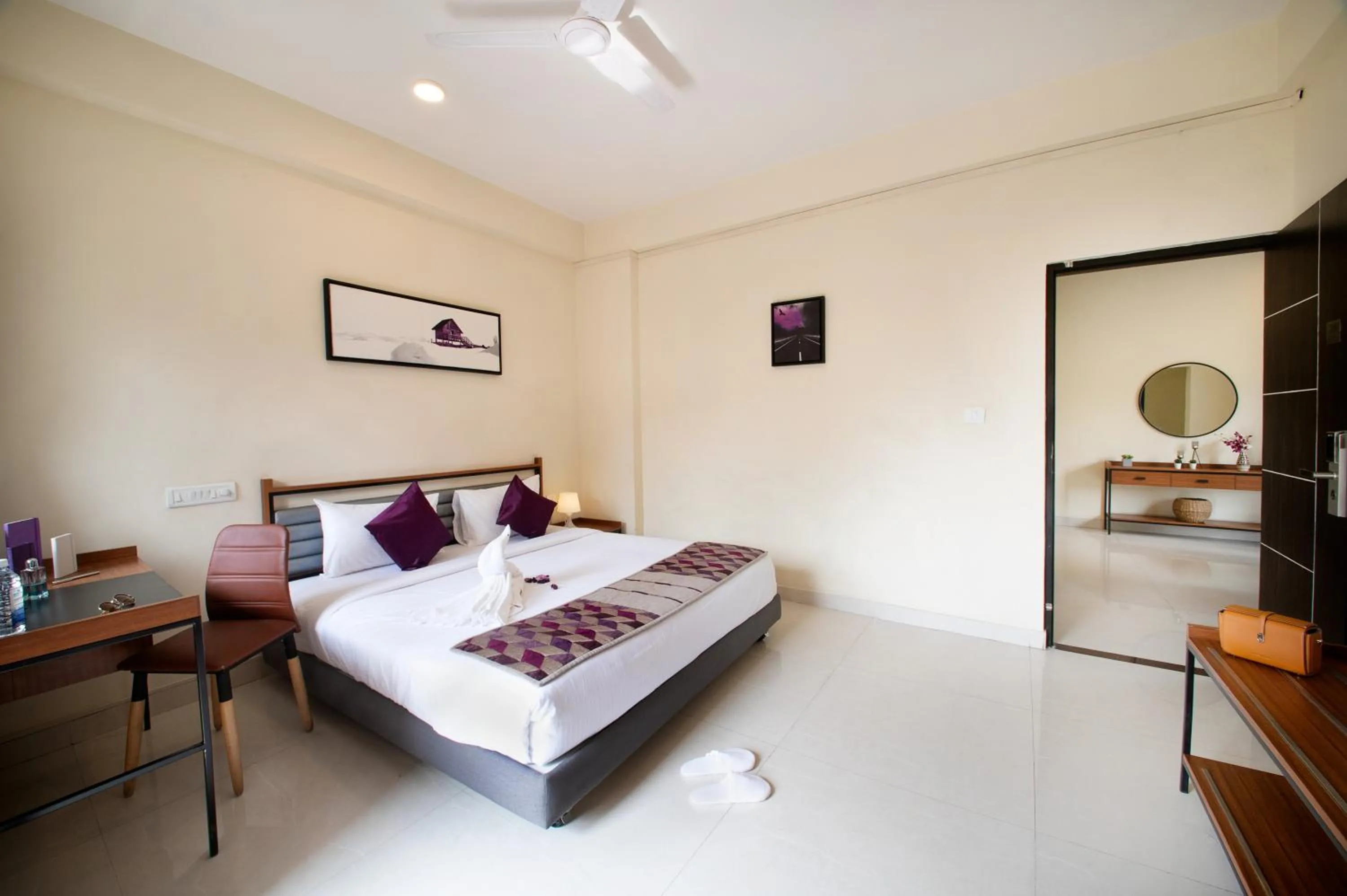 Bed in Purple Cloud Urban