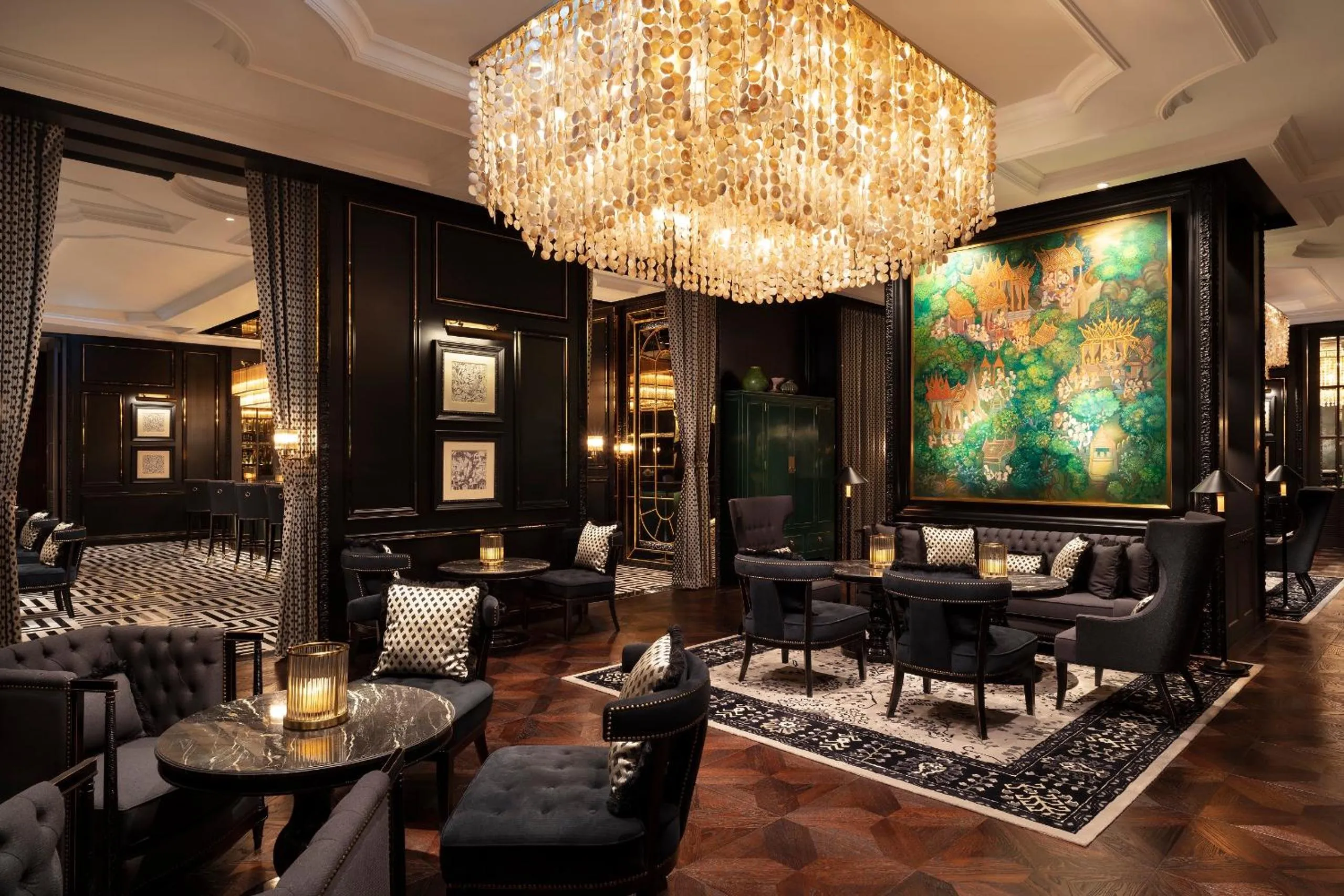 Lounge or bar in Sindhorn Kempinski Hotel Bangkok