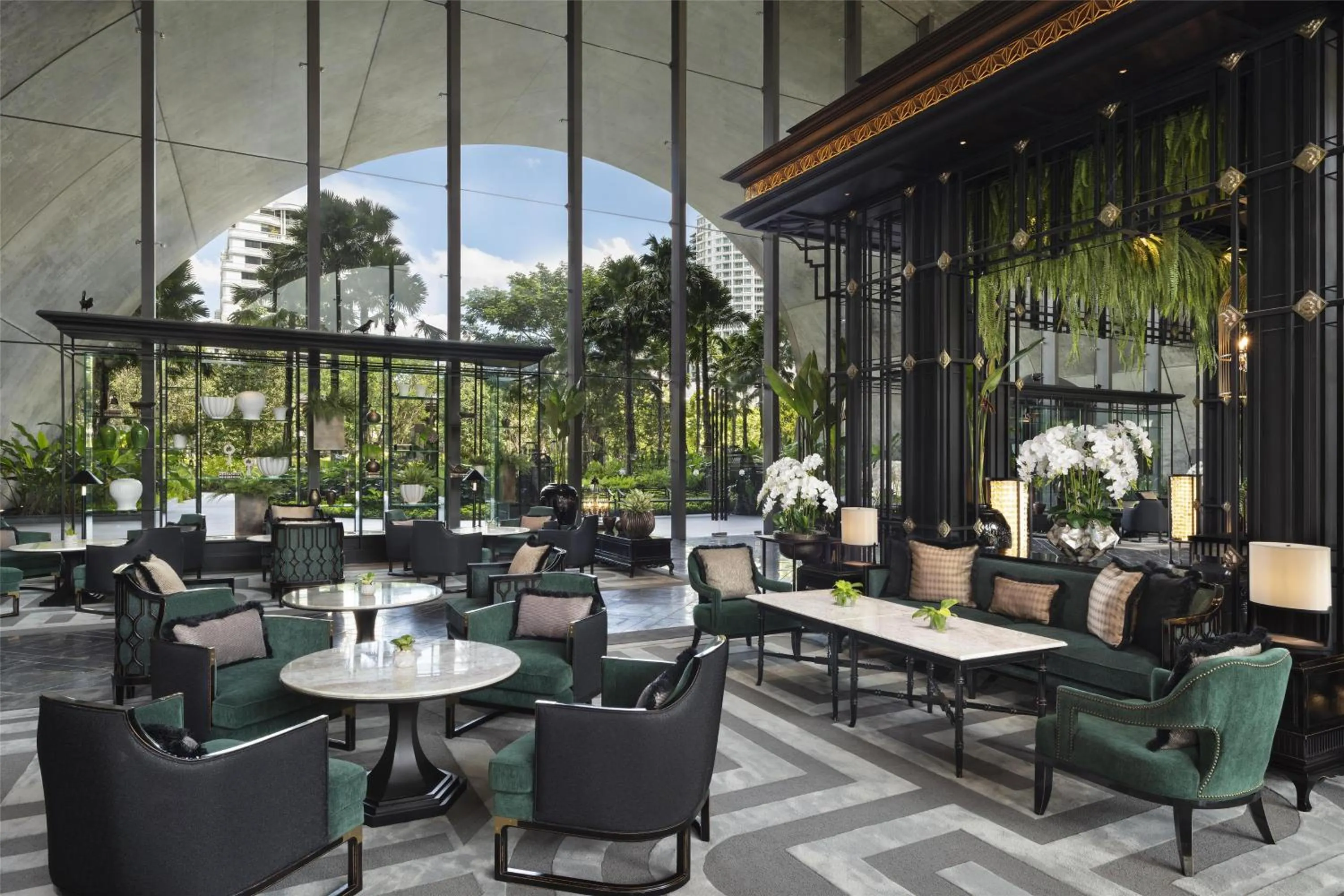 Lobby or reception in Sindhorn Kempinski Hotel Bangkok