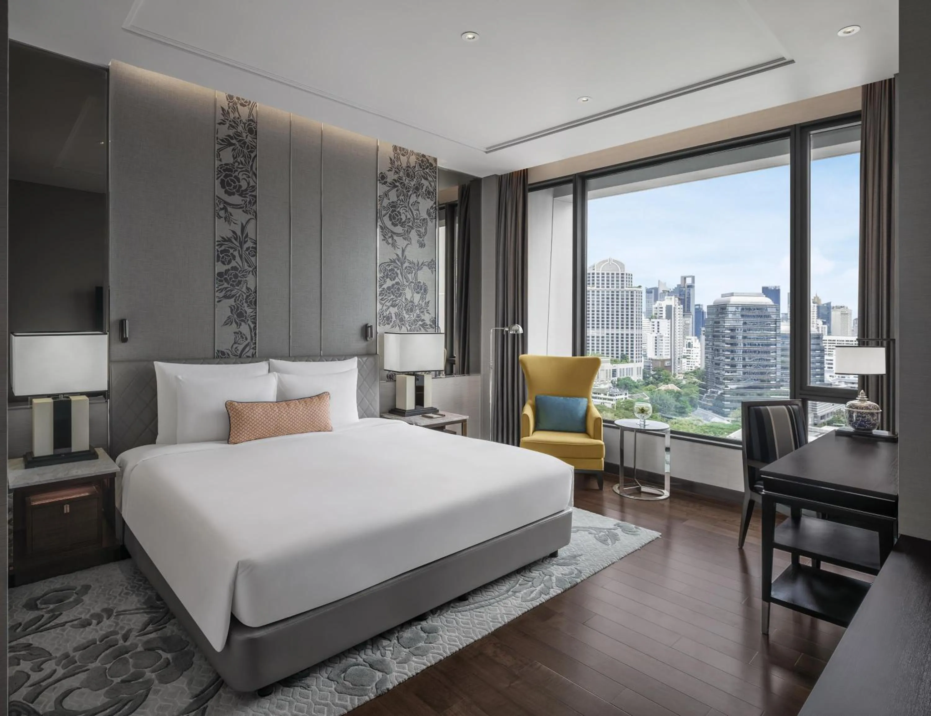 Bed in Sindhorn Kempinski Hotel Bangkok