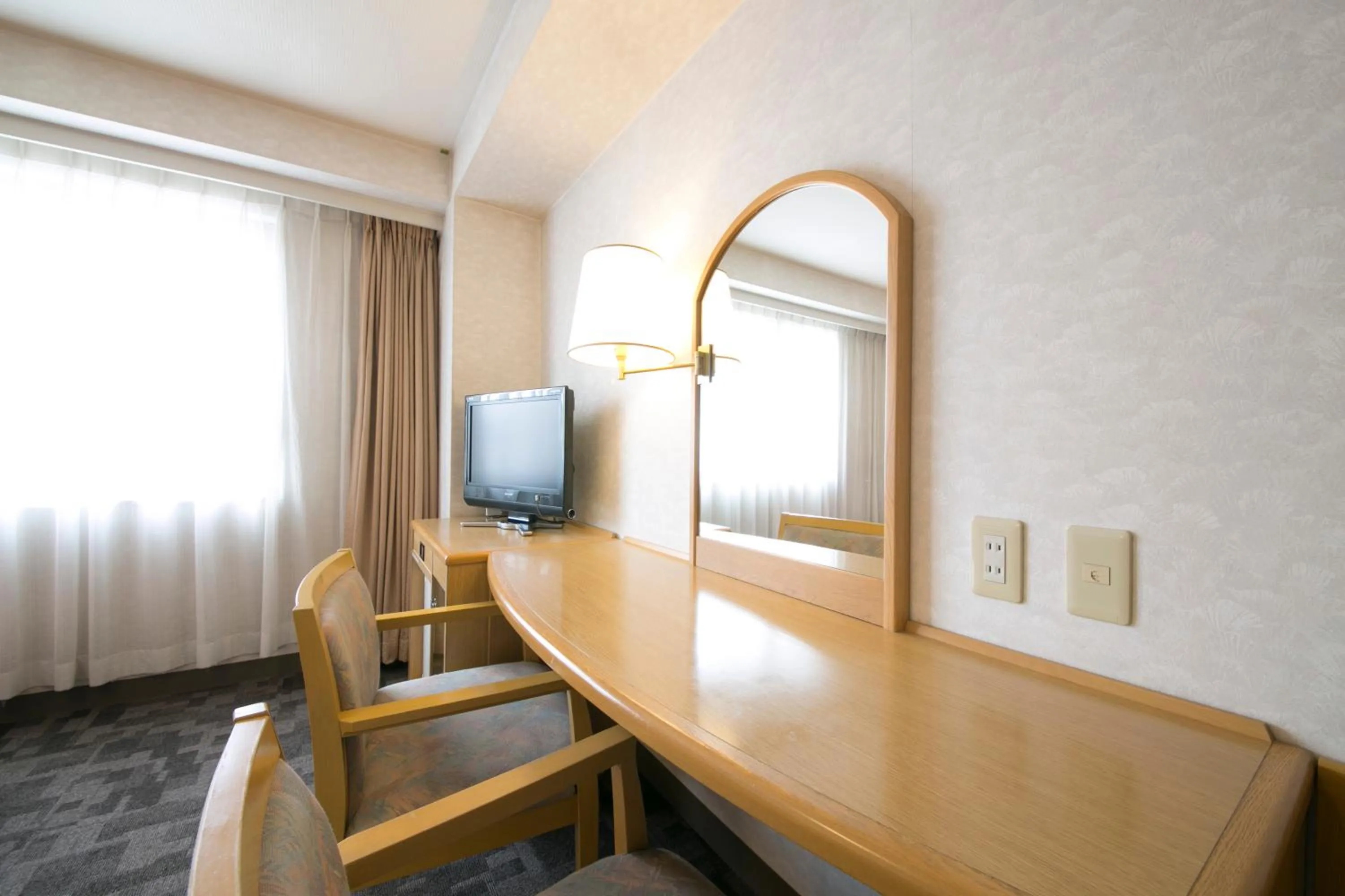 Photo of the whole room in Kuwana Green Hotel