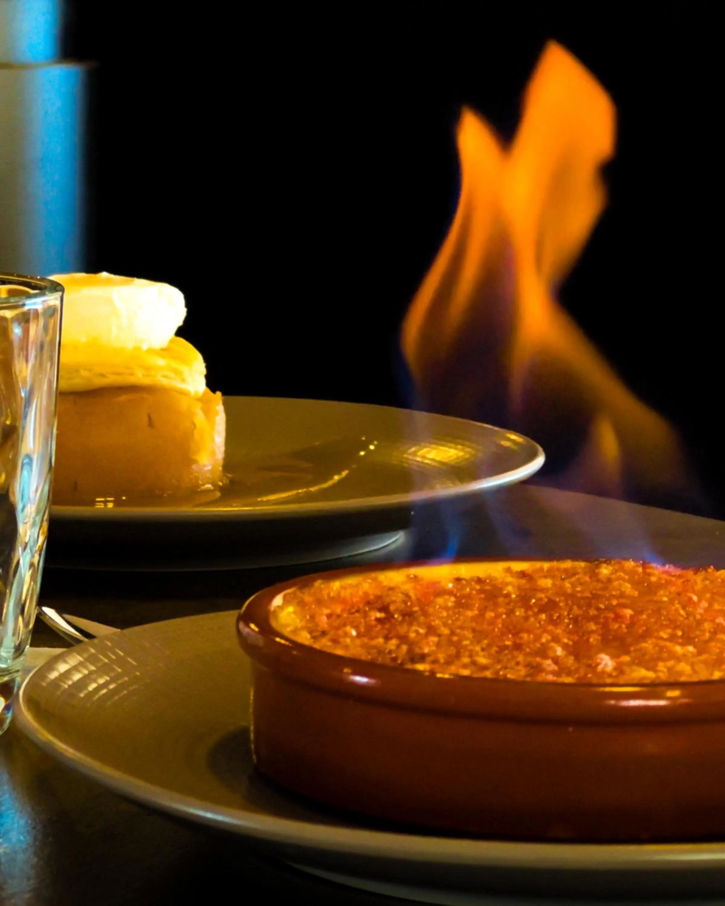 Food and drinks in Campanile Beaune