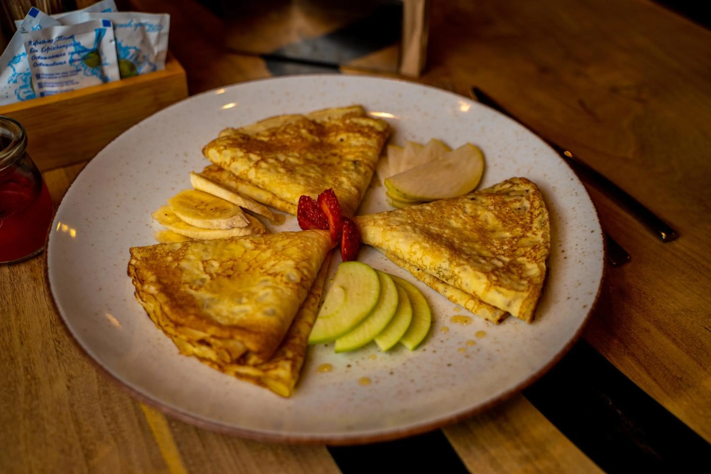 Restaurant/places to eat in Utopia Forest